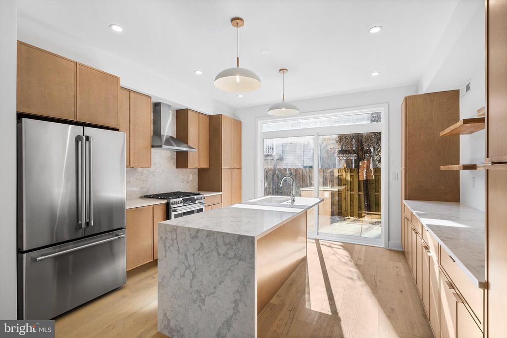 Photo of 1810 Bainbridge Street, PHILADELPHIA, PA 19146 (MLS # PAPH2569414)