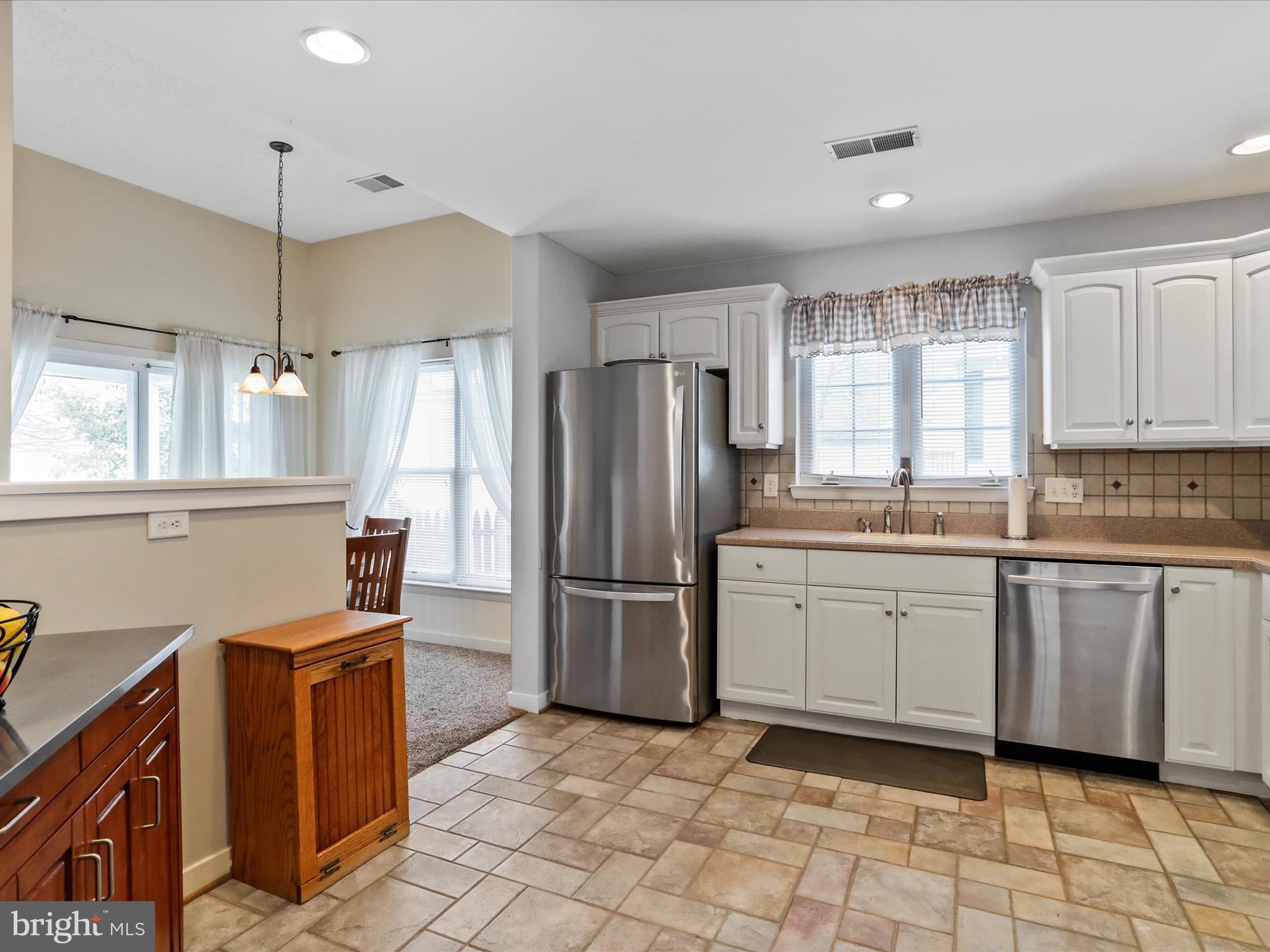 THE MEADOW AT NEW MARKET - Residential