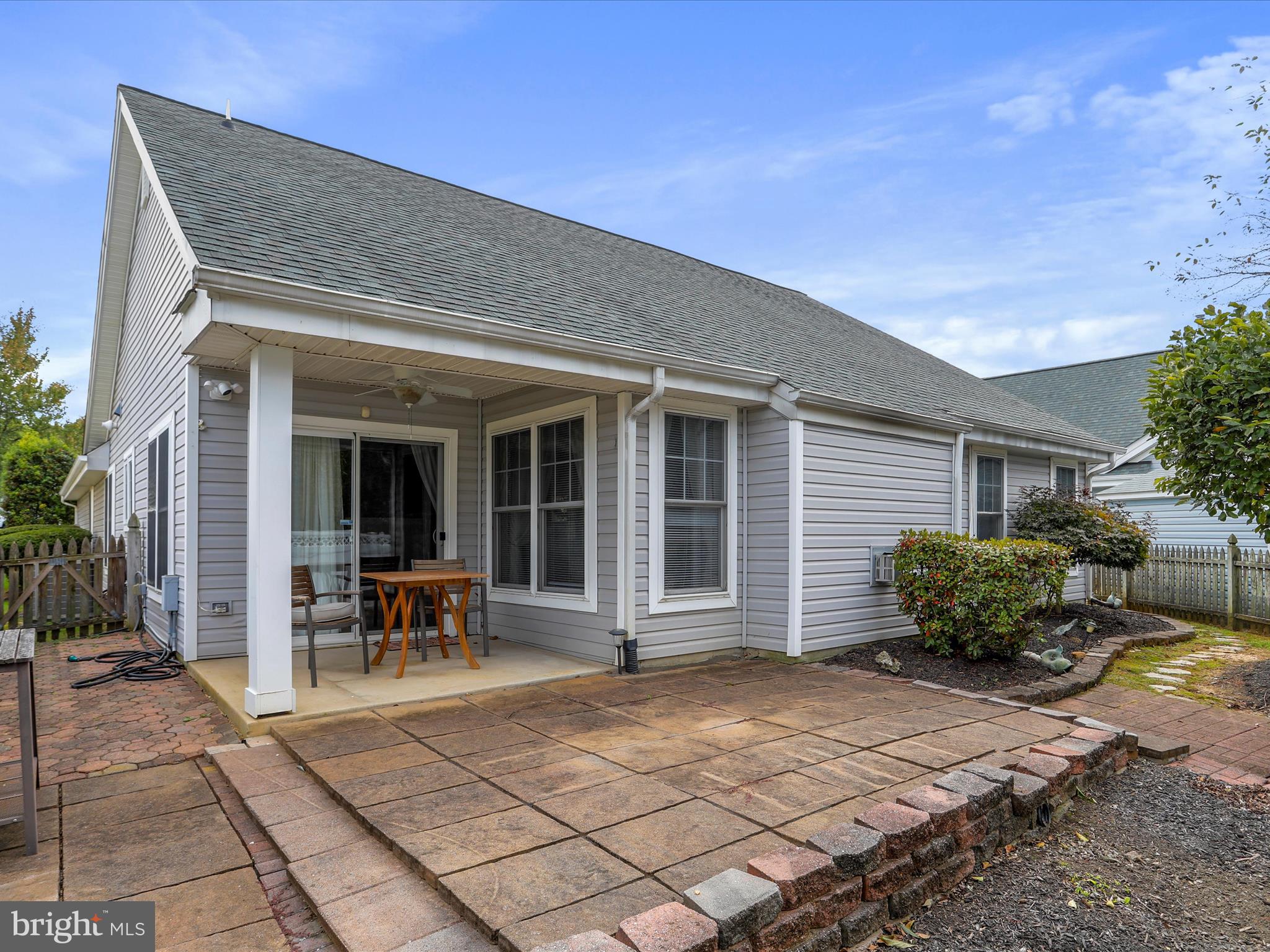 THE MEADOW AT NEW MARKET - Residential