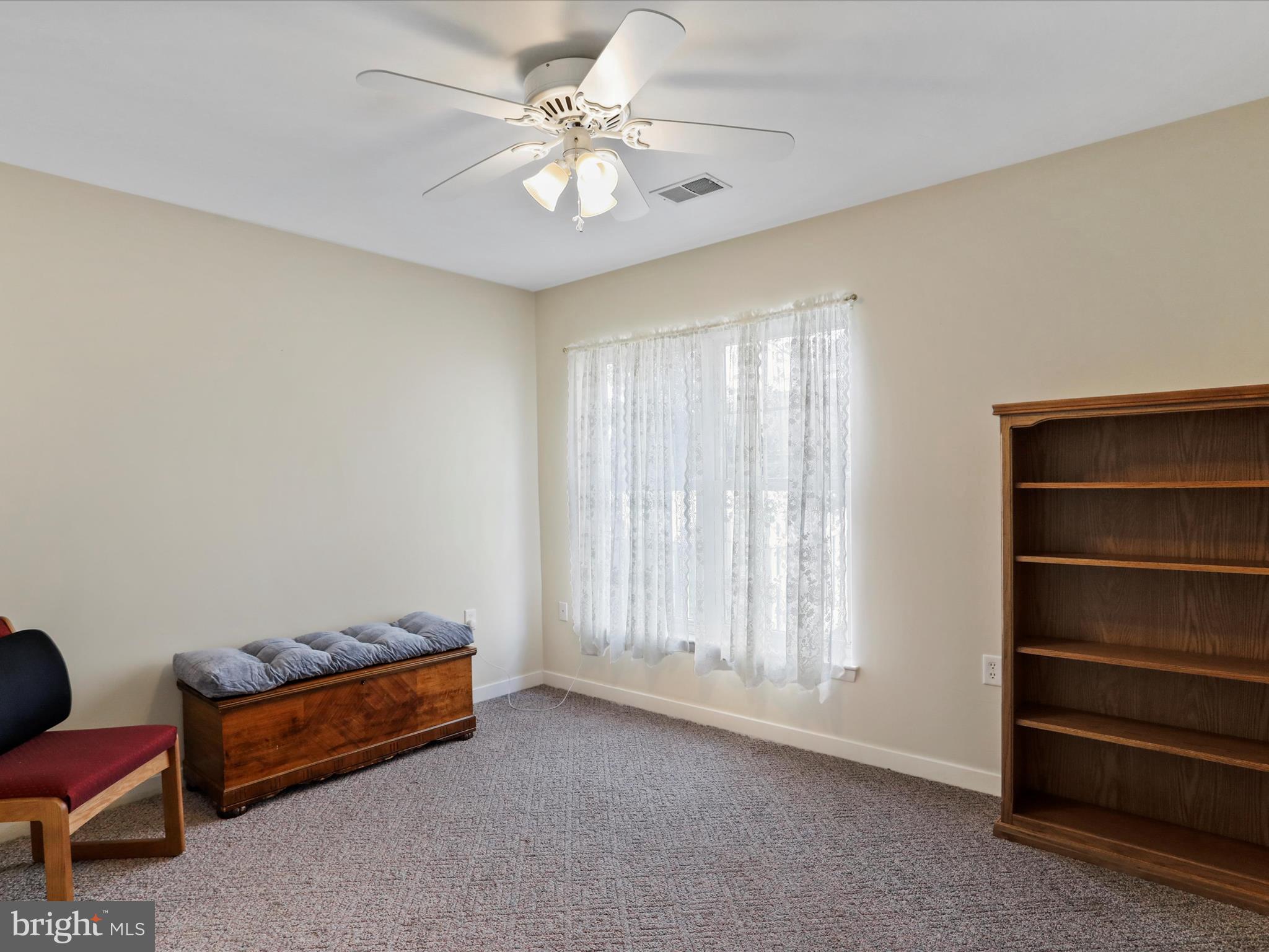 THE MEADOW AT NEW MARKET - Residential