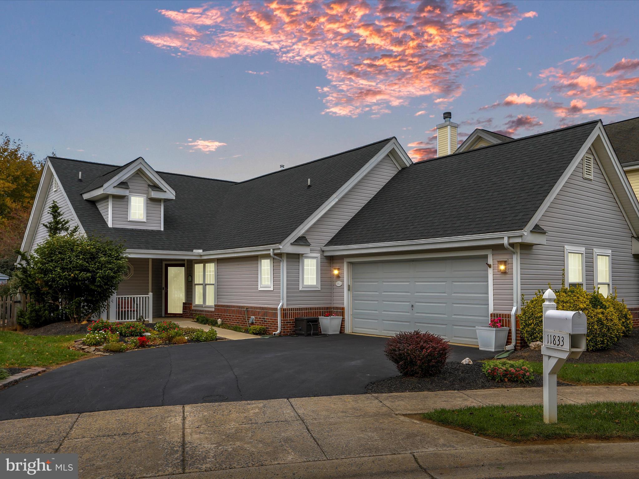 THE MEADOW AT NEW MARKET - Residential