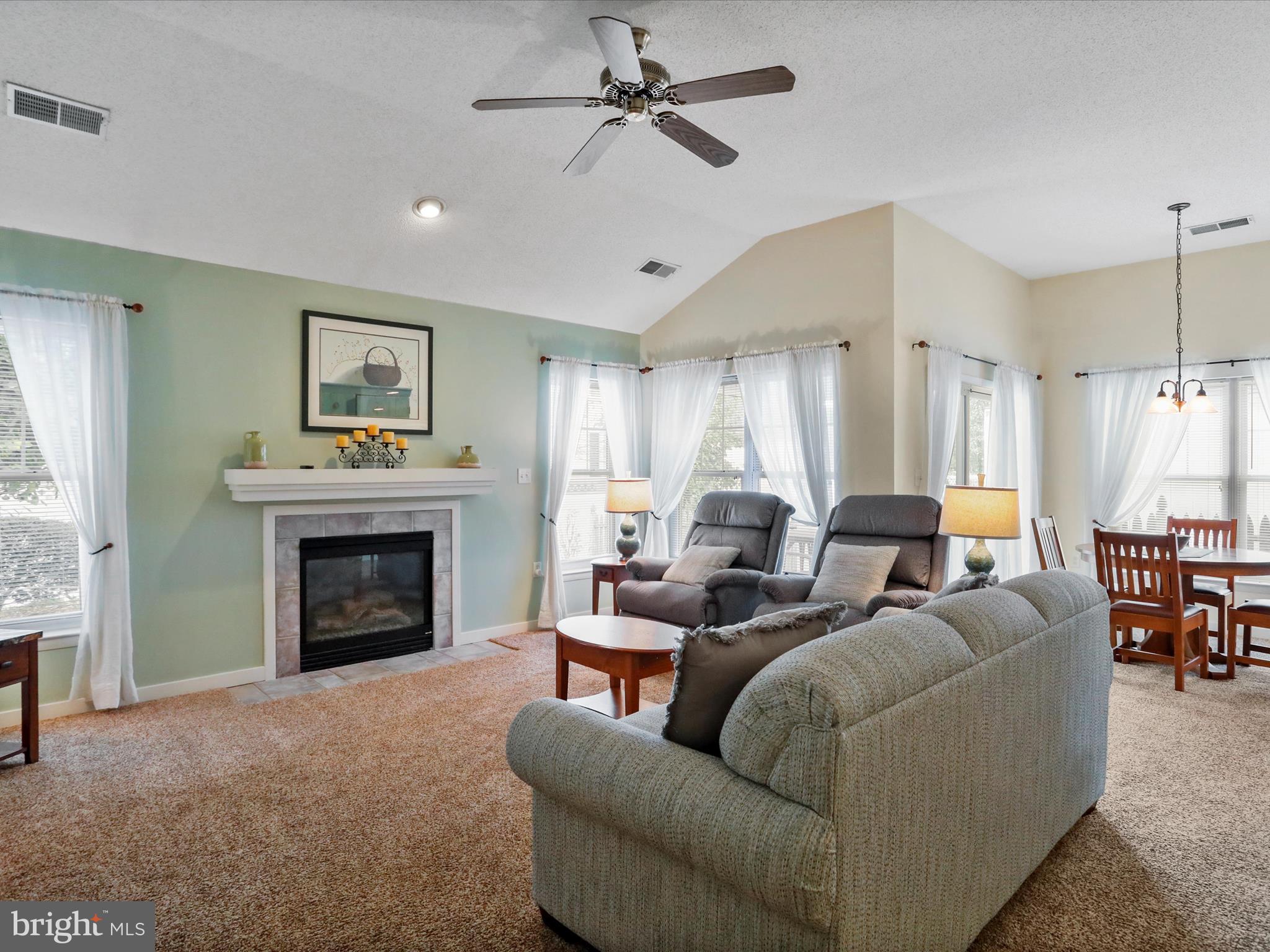 THE MEADOW AT NEW MARKET - Residential