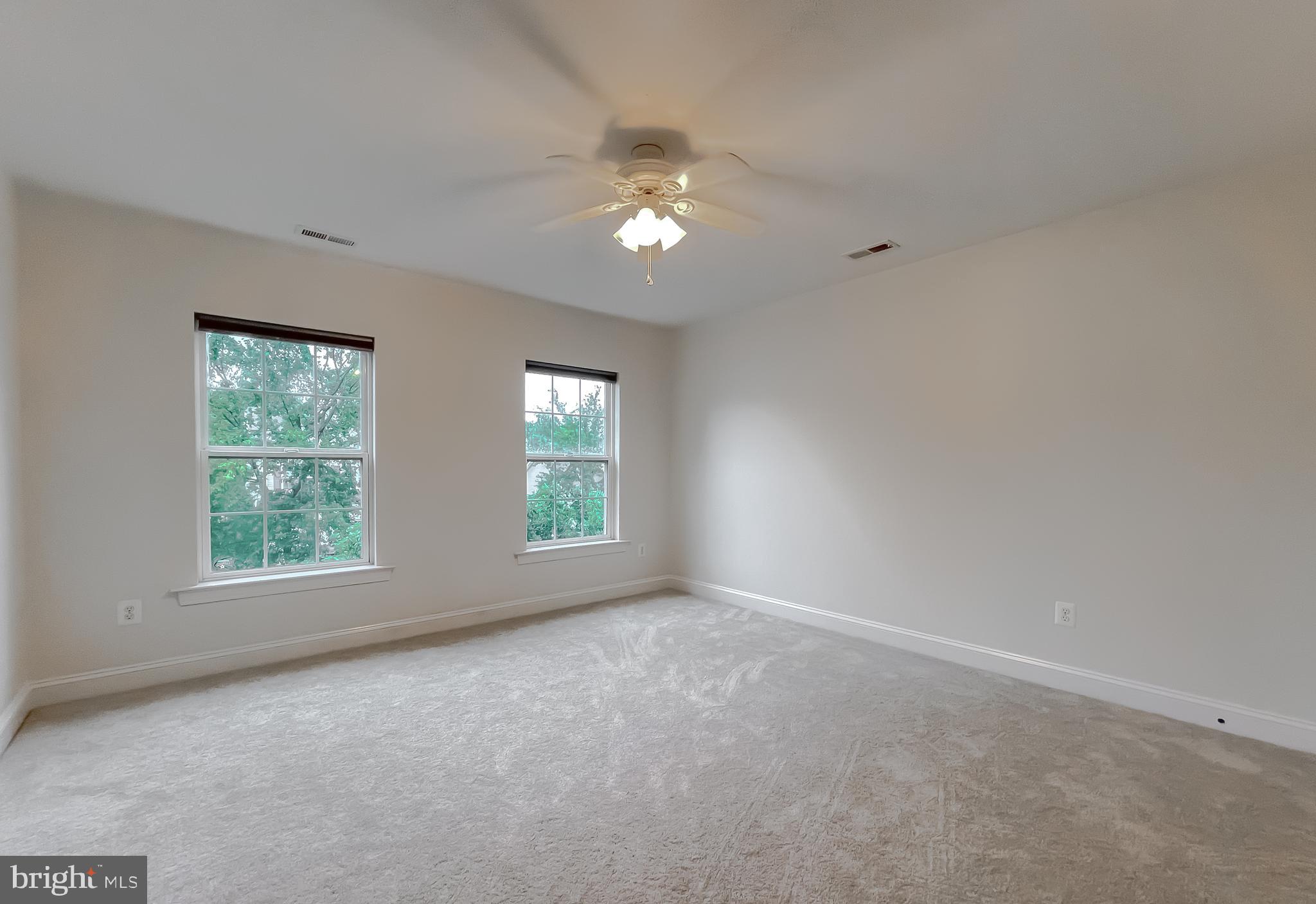 LEONARDS GRANT - Residential