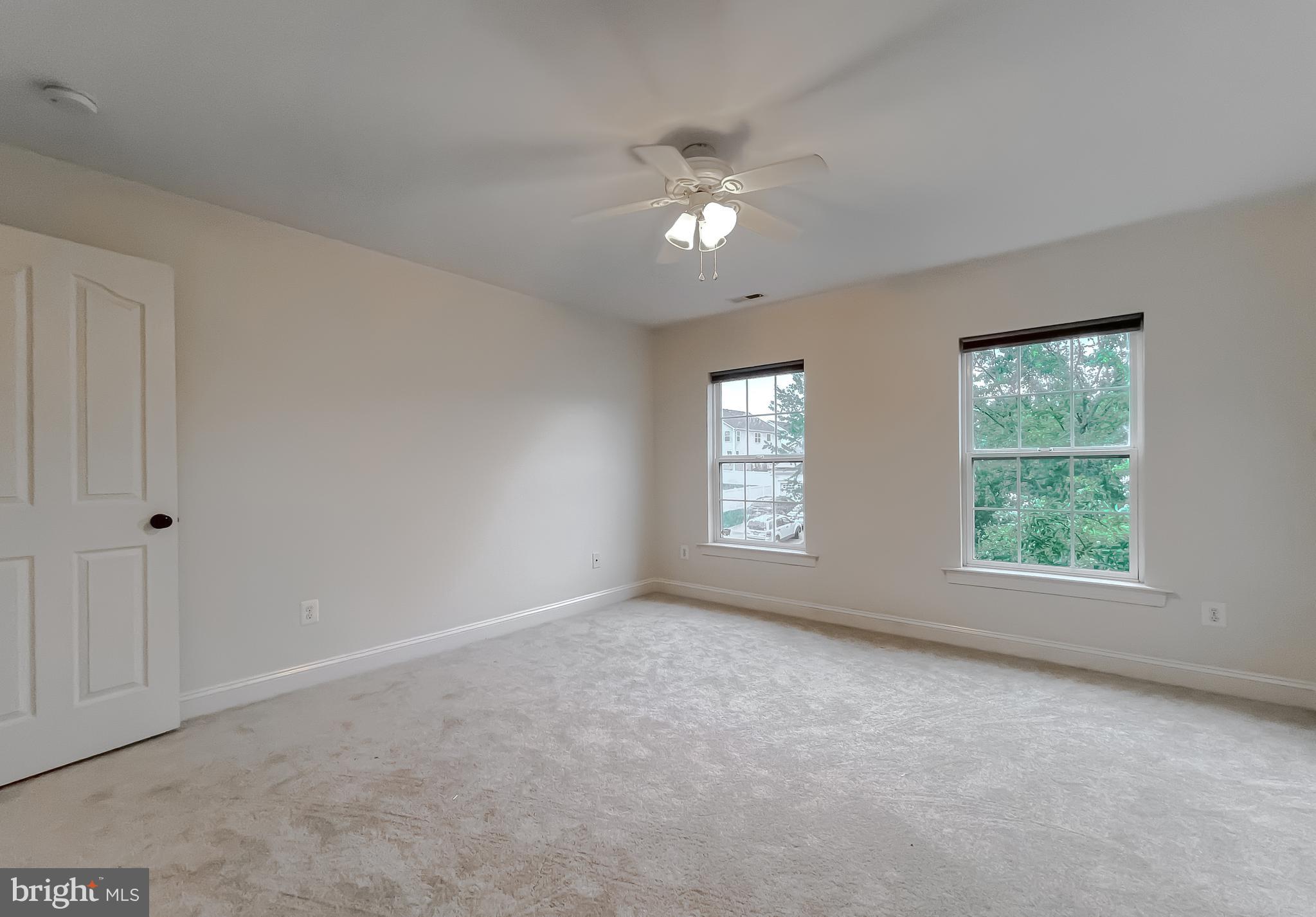 LEONARDS GRANT - Residential