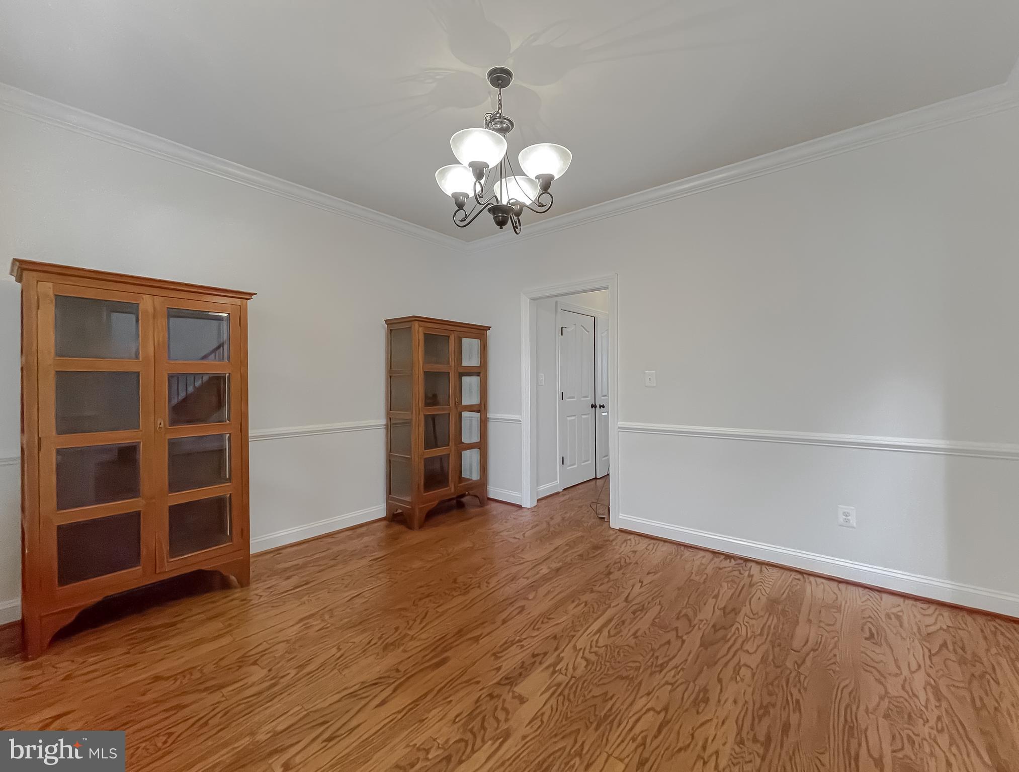 LEONARDS GRANT - Residential