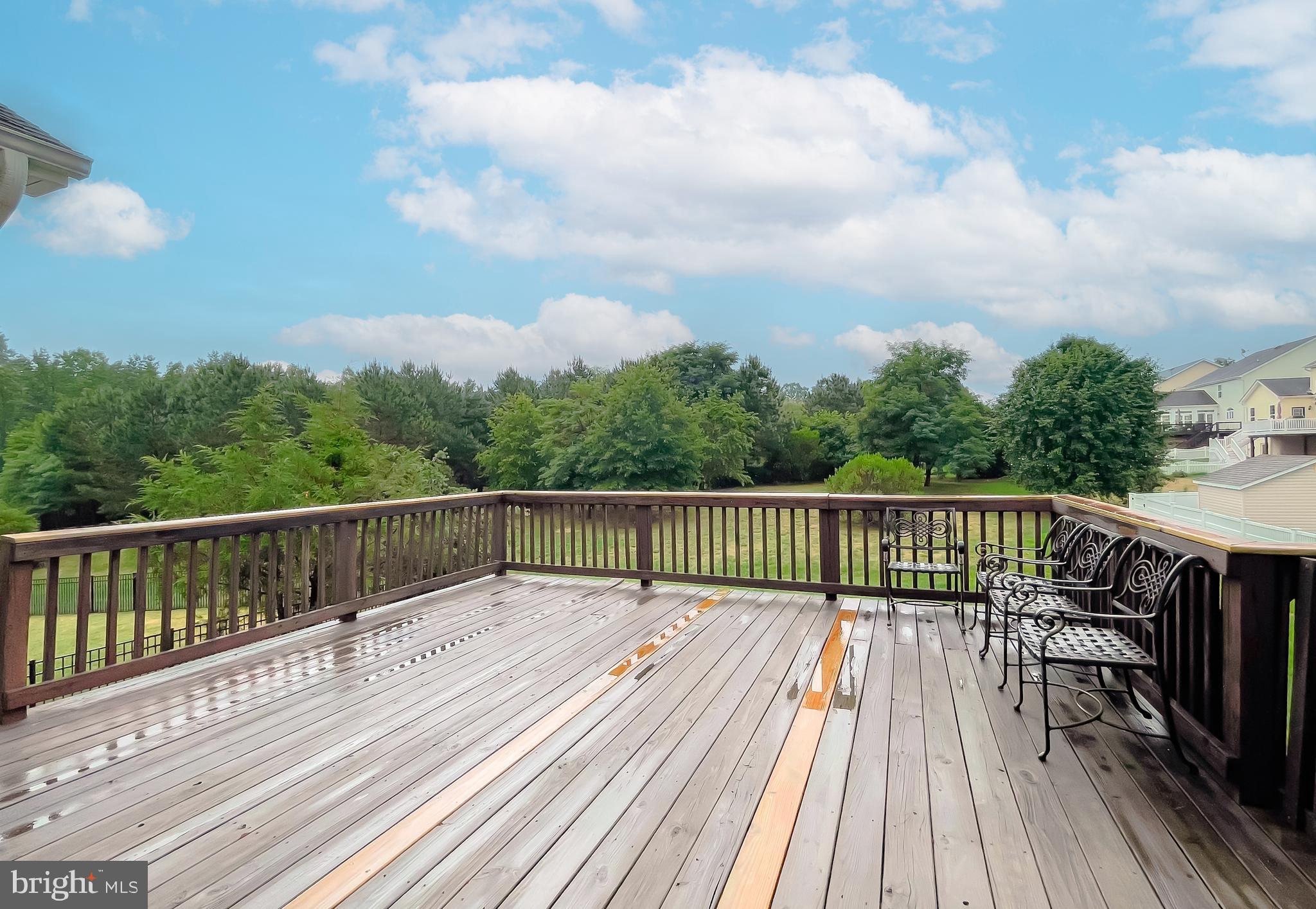 LEONARDS GRANT - Residential