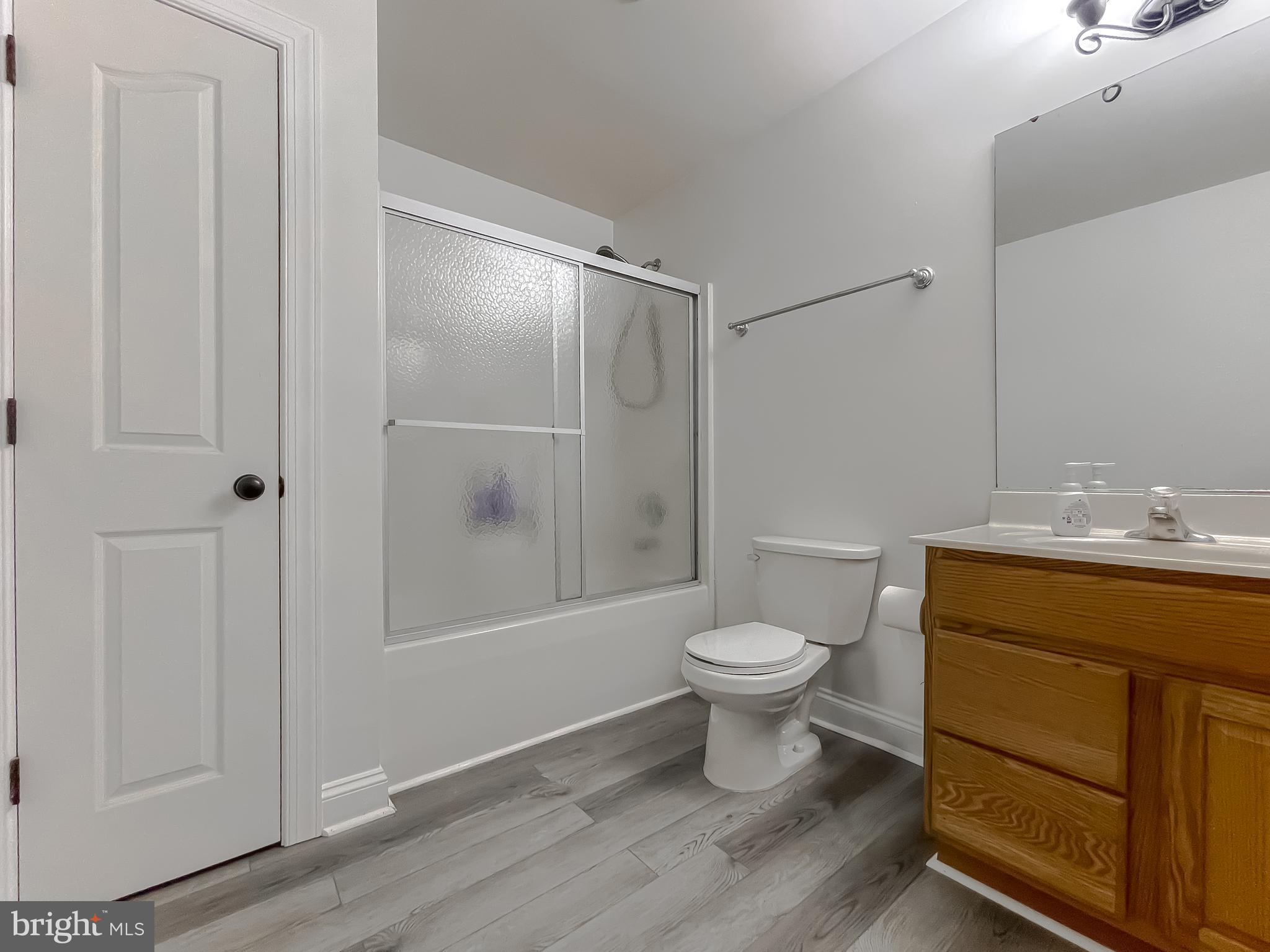 LEONARDS GRANT - Residential