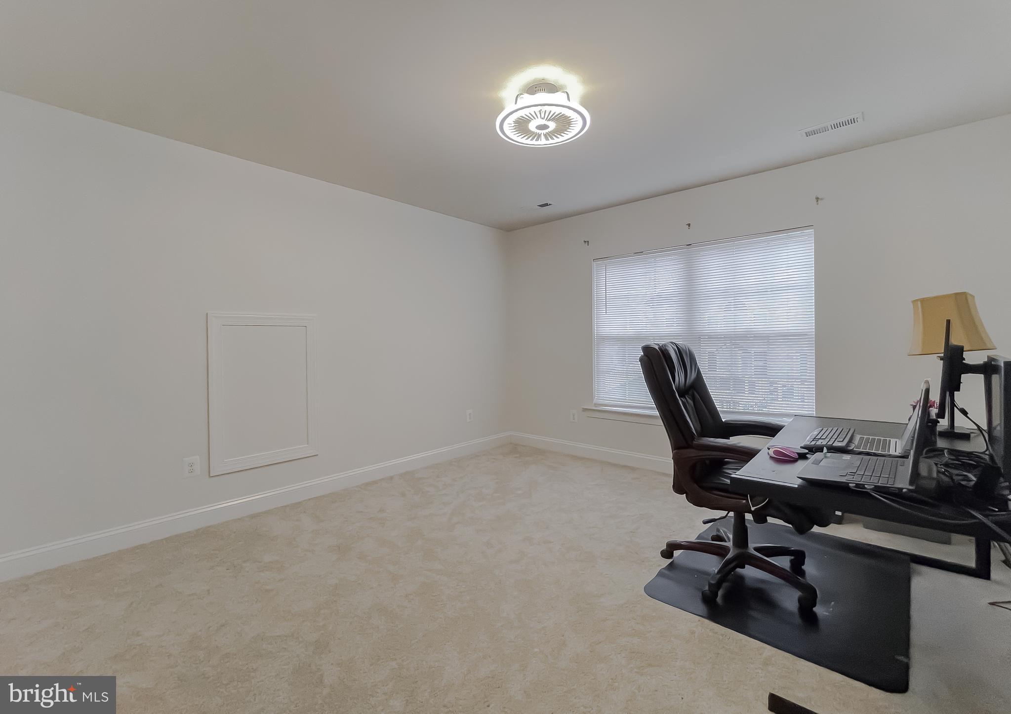 LEONARDS GRANT - Residential