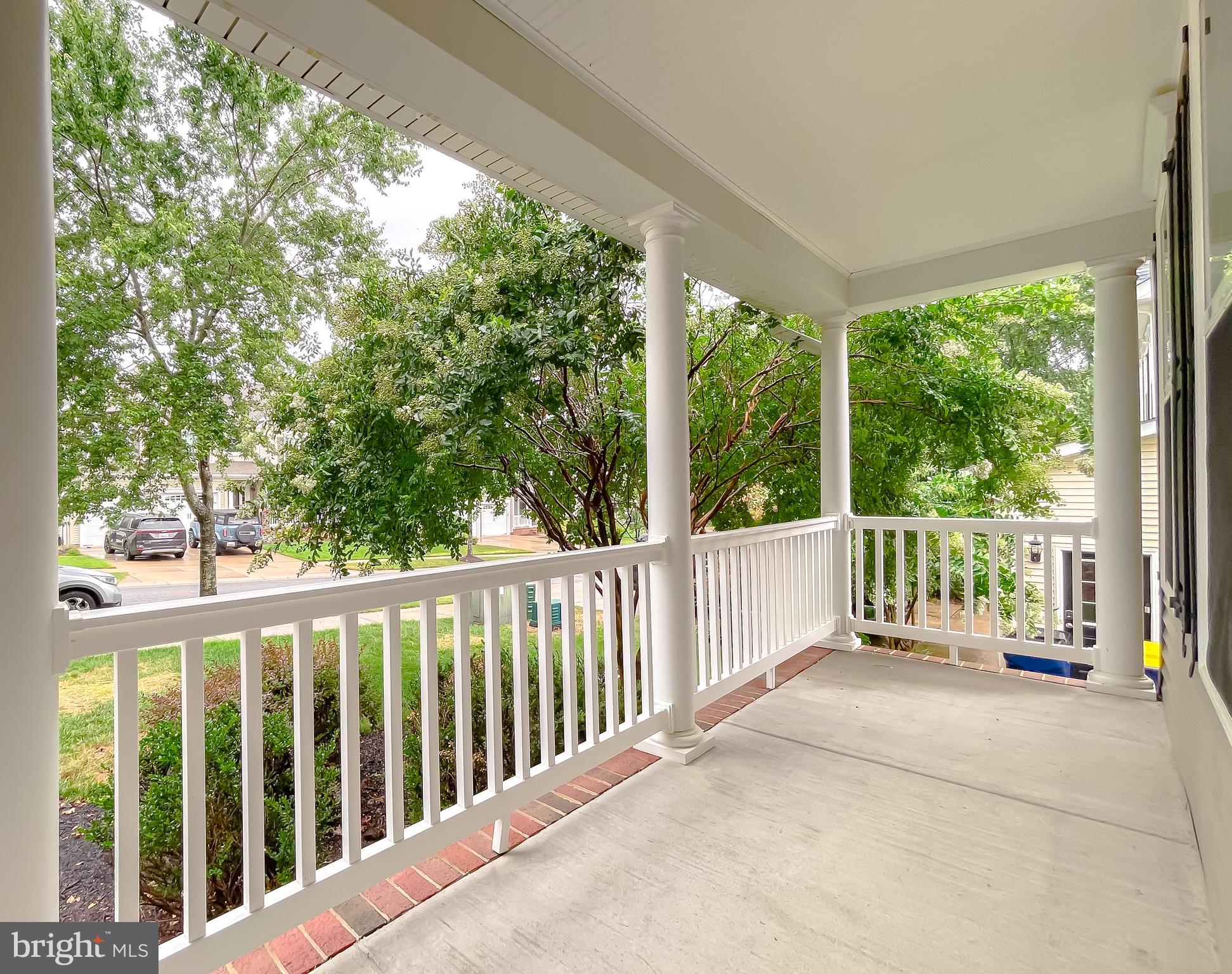 LEONARDS GRANT - Residential