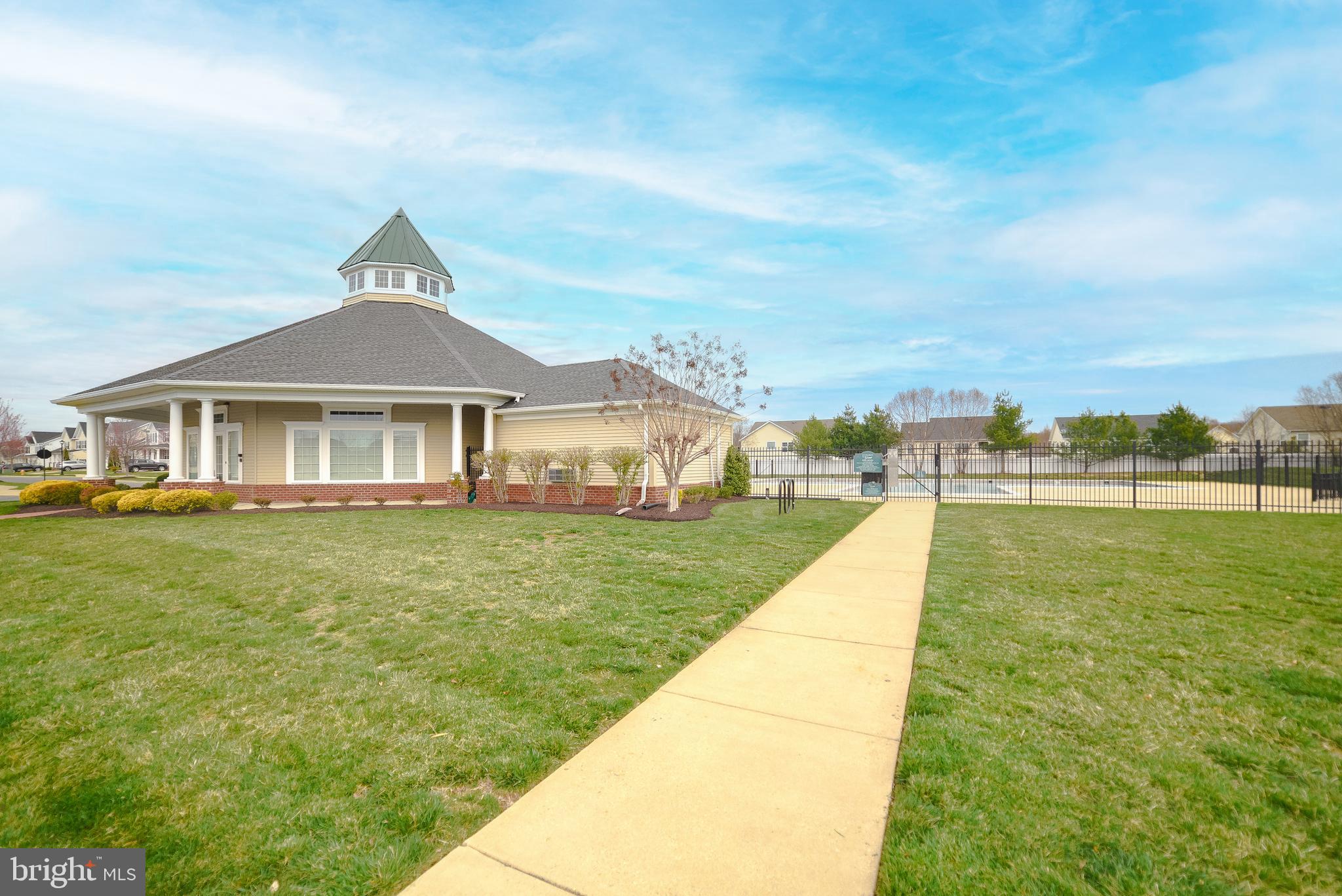 LEONARDS GRANT - Residential