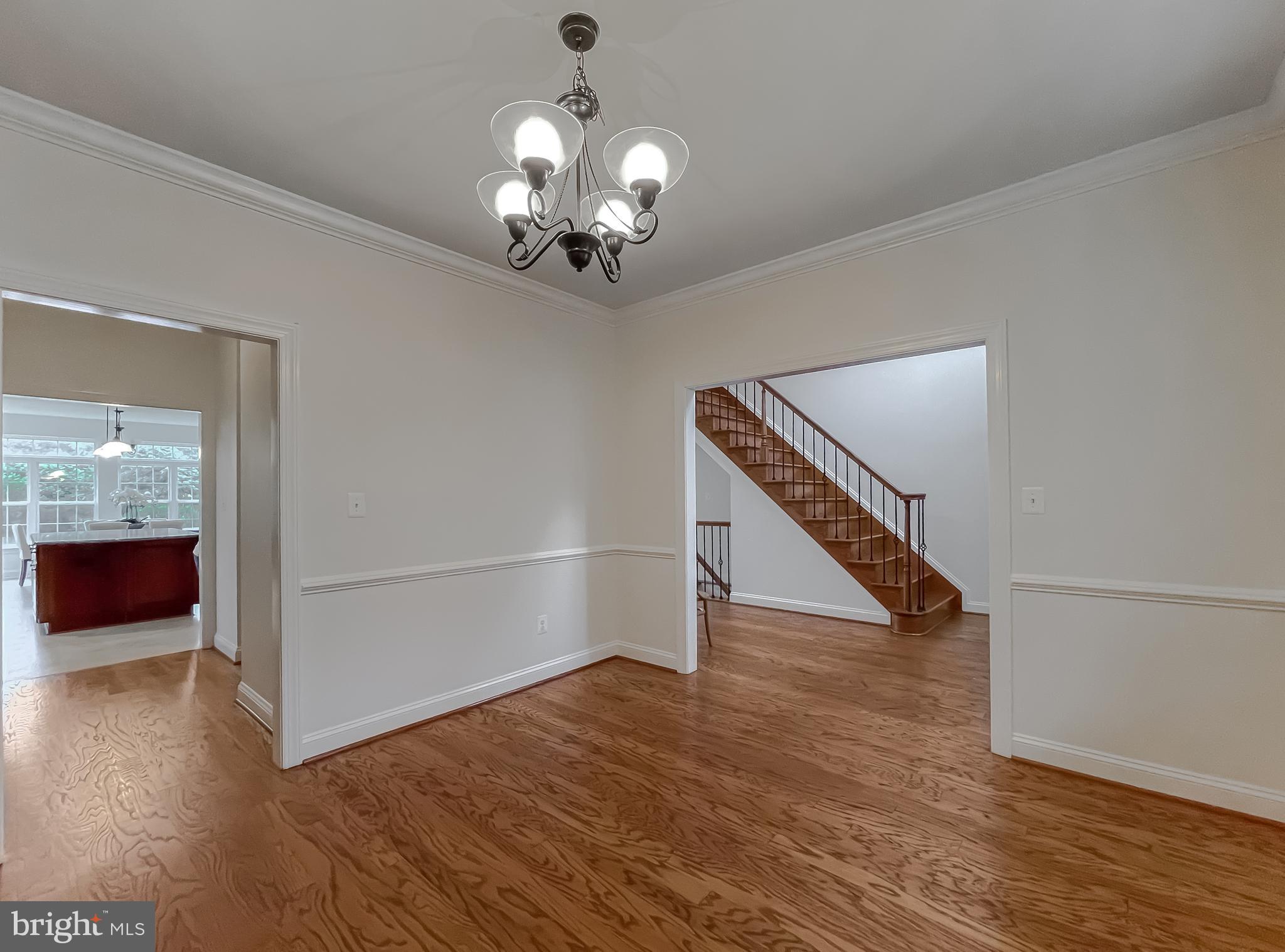 LEONARDS GRANT - Residential