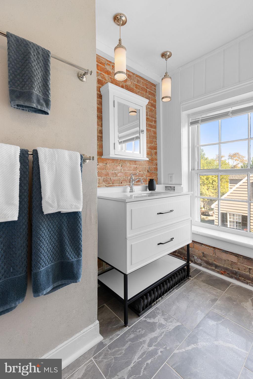 OLD TOWN - Residential