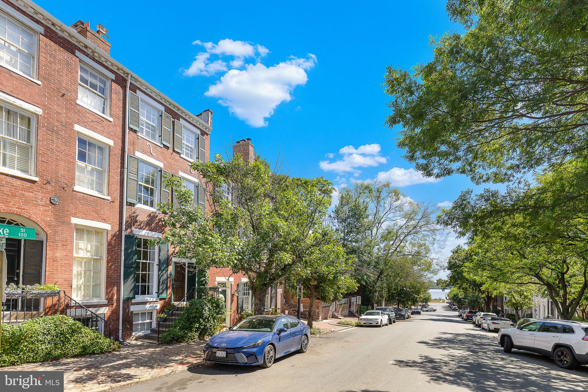 OLD TOWN - Residential