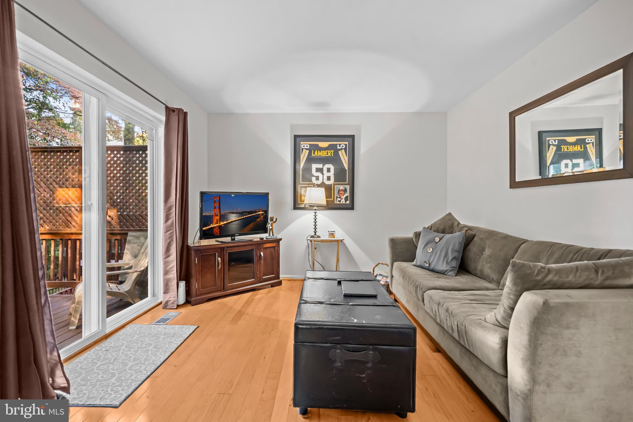 LITTLE RIVER MEWS - Residential