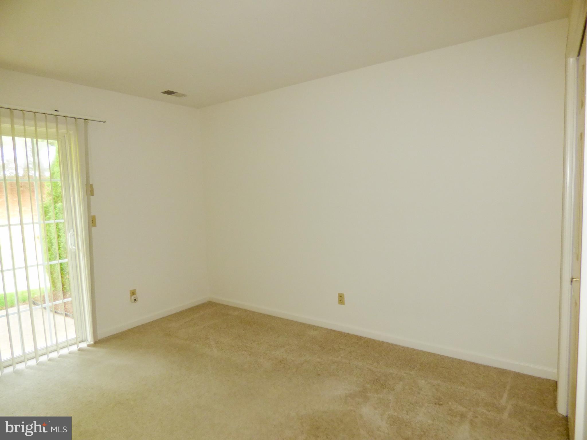 LONGSTOWN VILLAGE - Residential