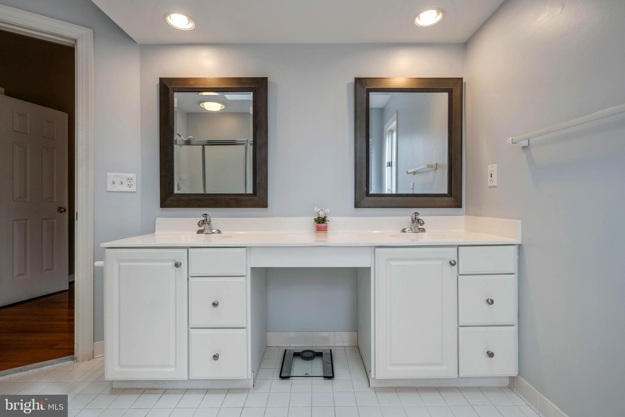 FOXMILL - Residential