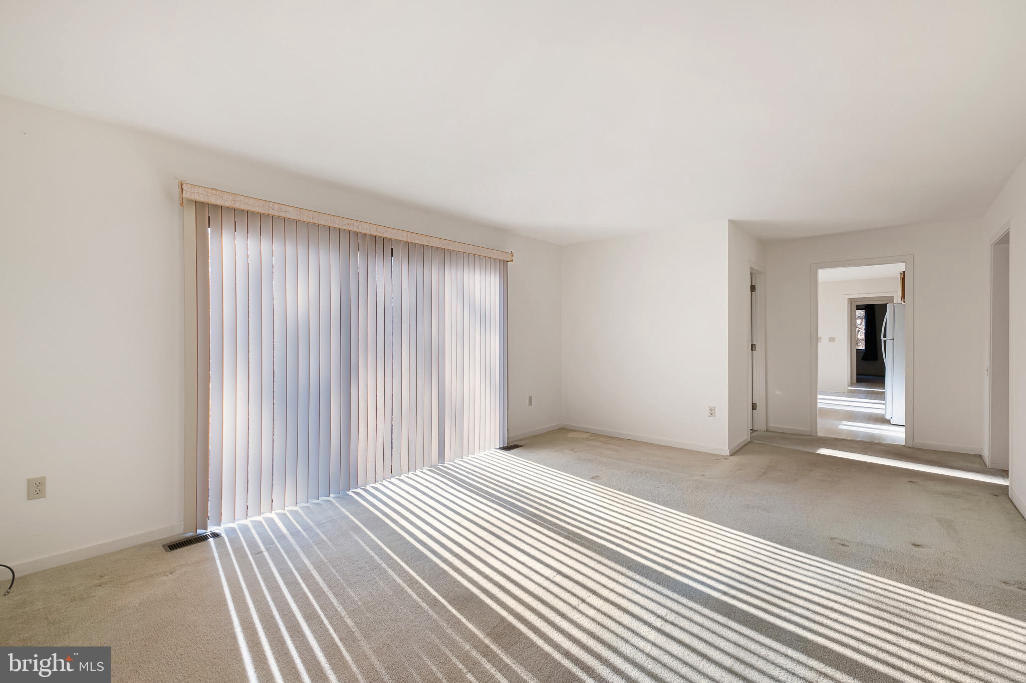 LIMESTONE HILLS - Residential