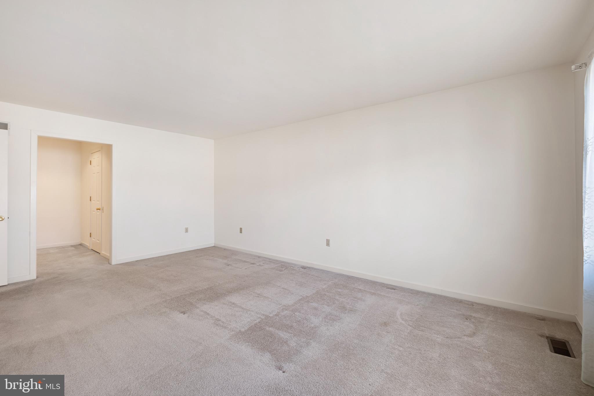 LIMESTONE HILLS - Residential