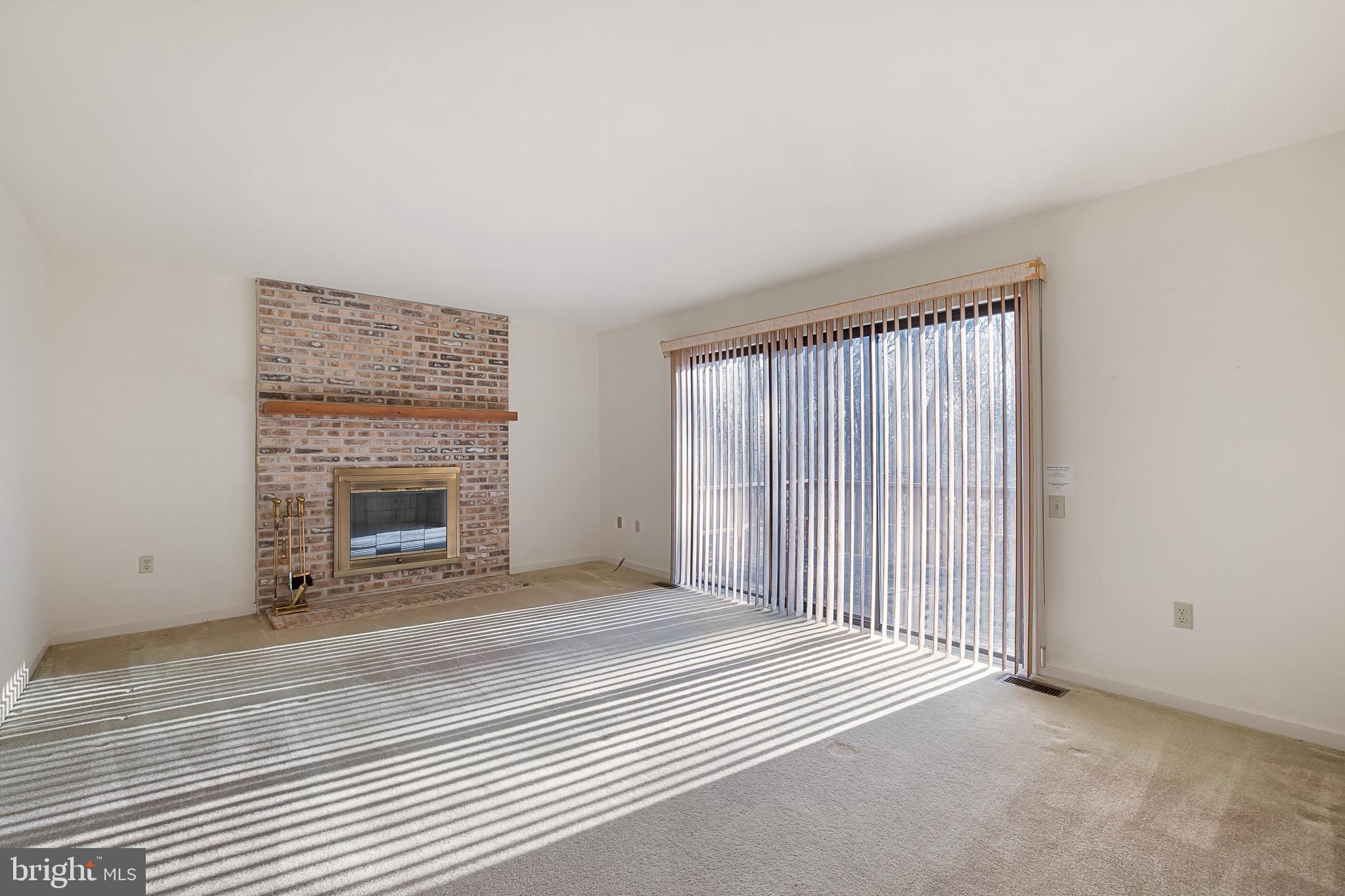 LIMESTONE HILLS - Residential