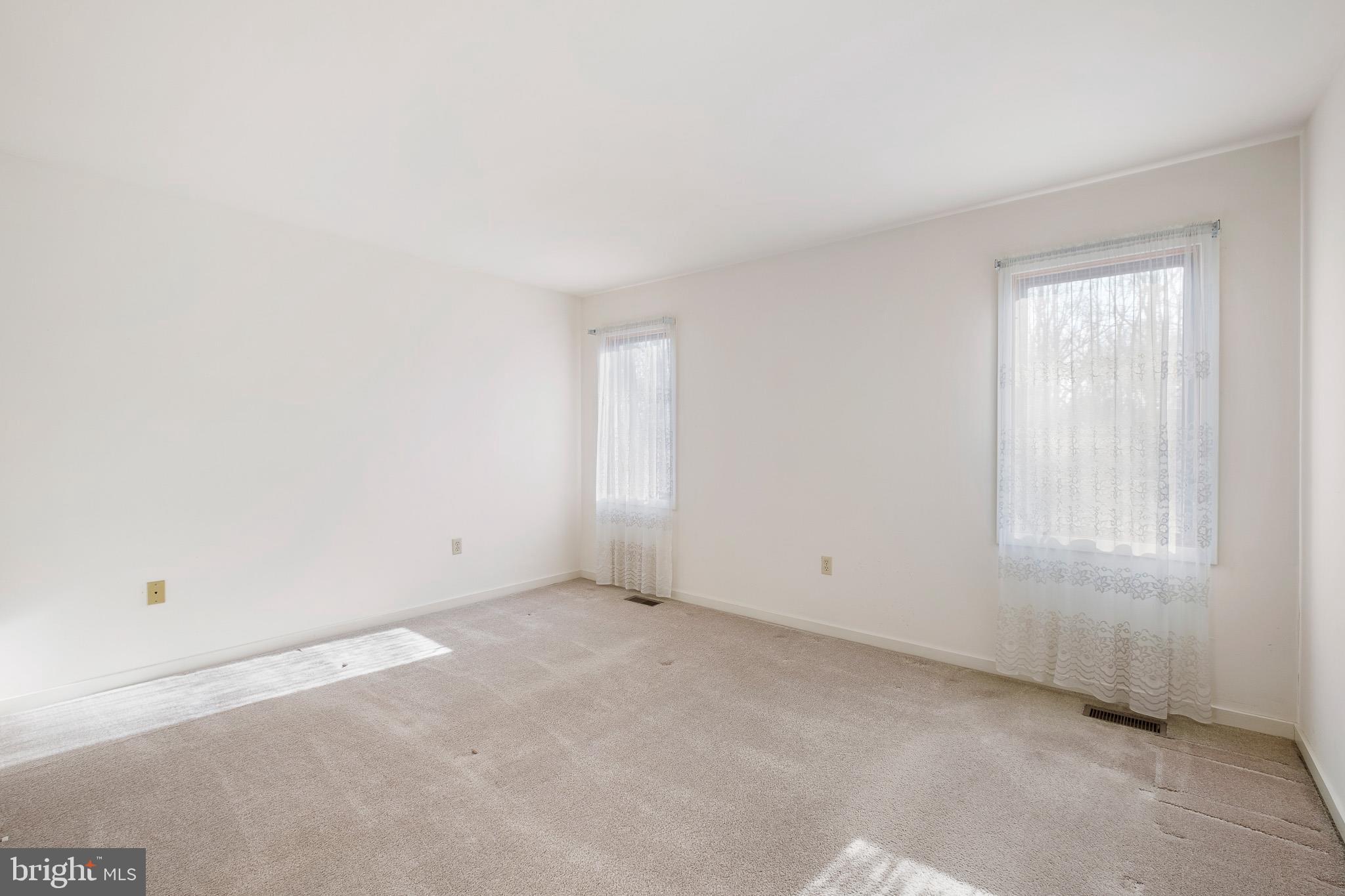 LIMESTONE HILLS - Residential