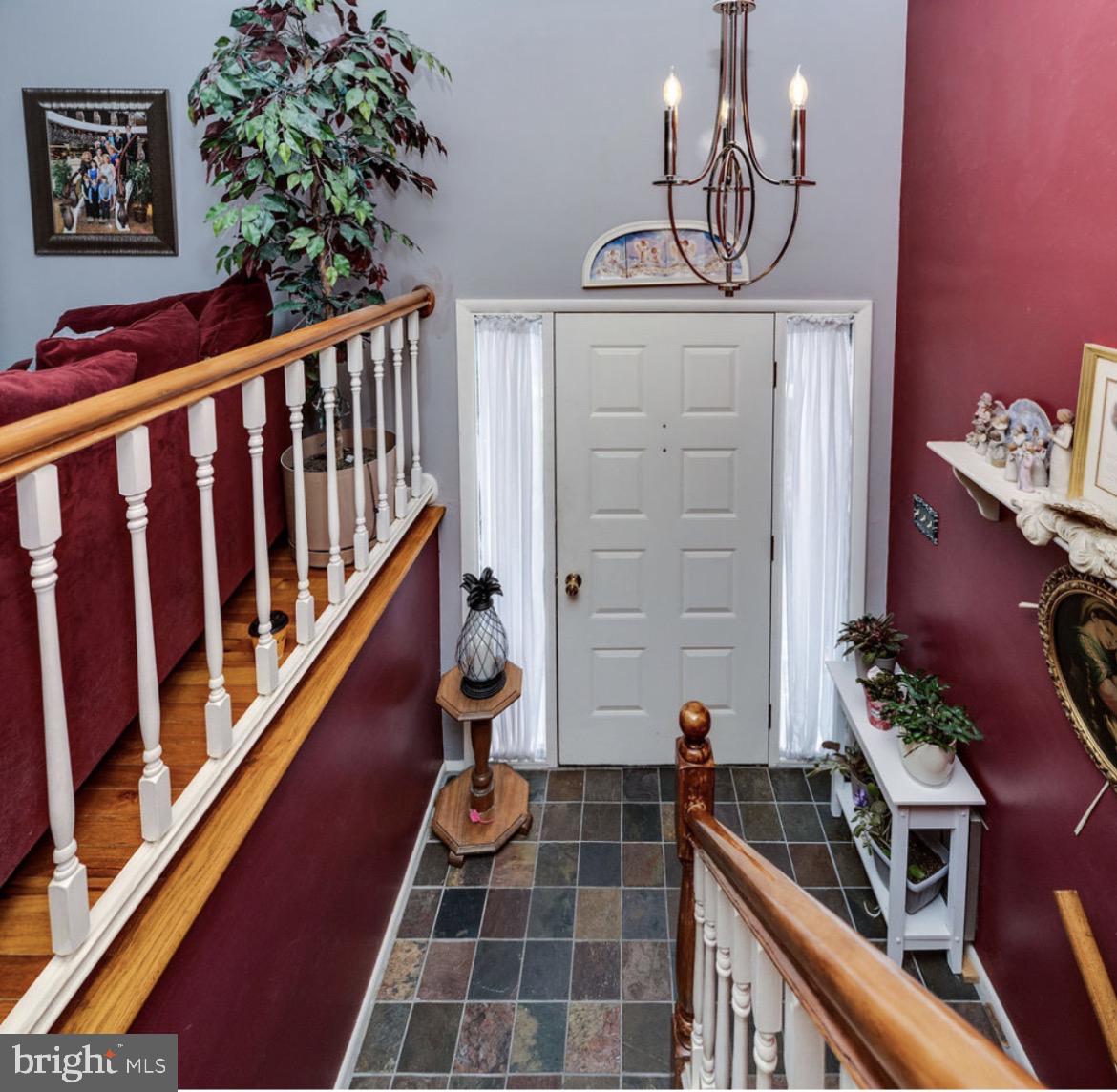 21 HEARTHSTONE DRIVE