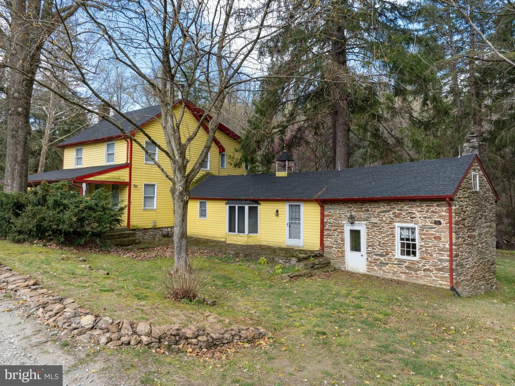 Photo of 9980 Douglas Road, RED LION, PA 17356 (MLS # PAYK2092388)