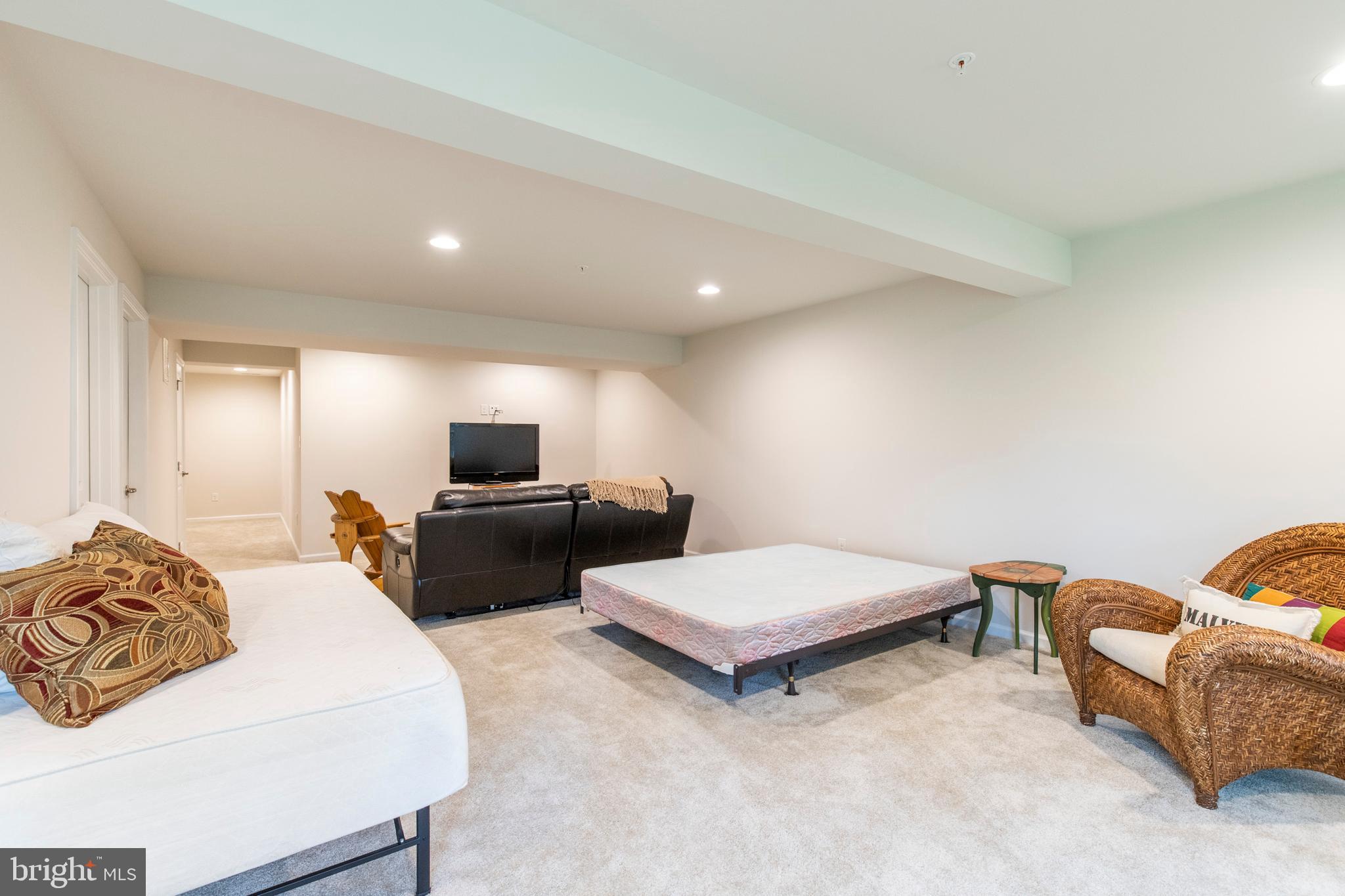 TOWNES AT MALVERN - Residential