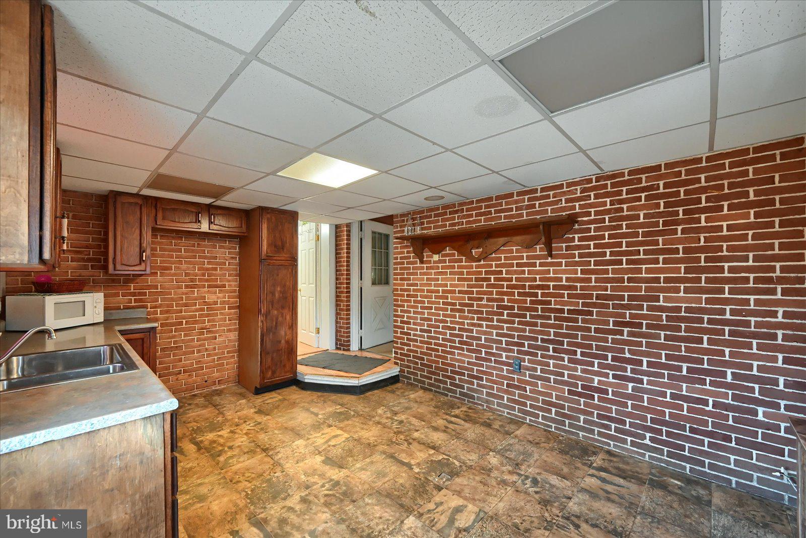 SPRING GROVE BORO - Residential