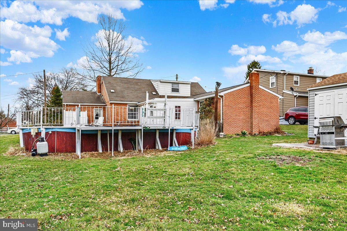 SPRING GROVE BORO - Residential