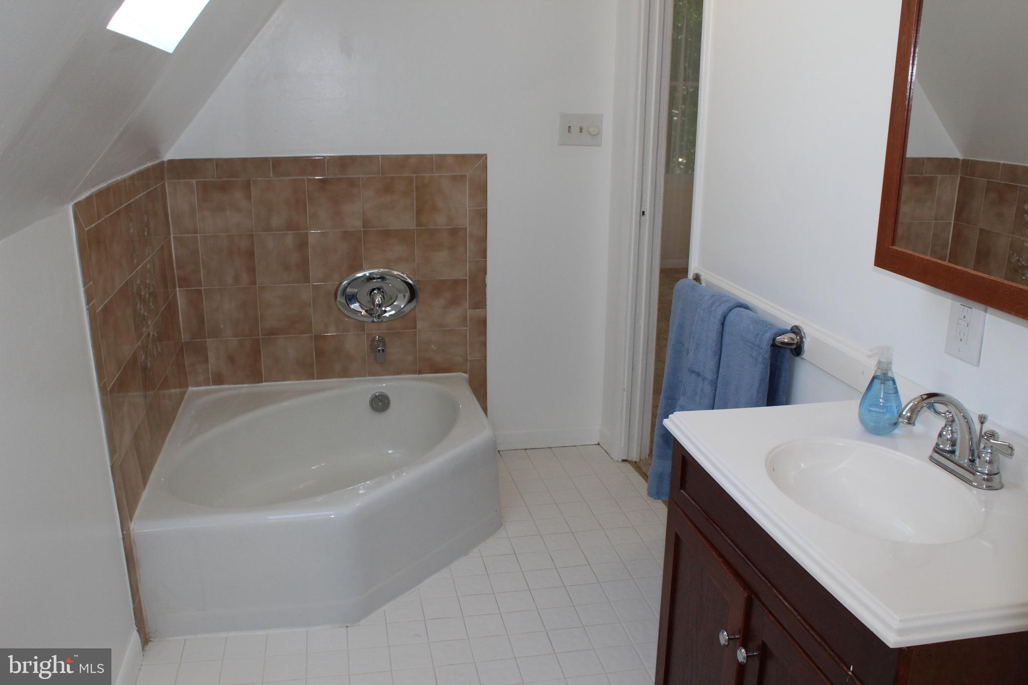 GLADMAR - Residential