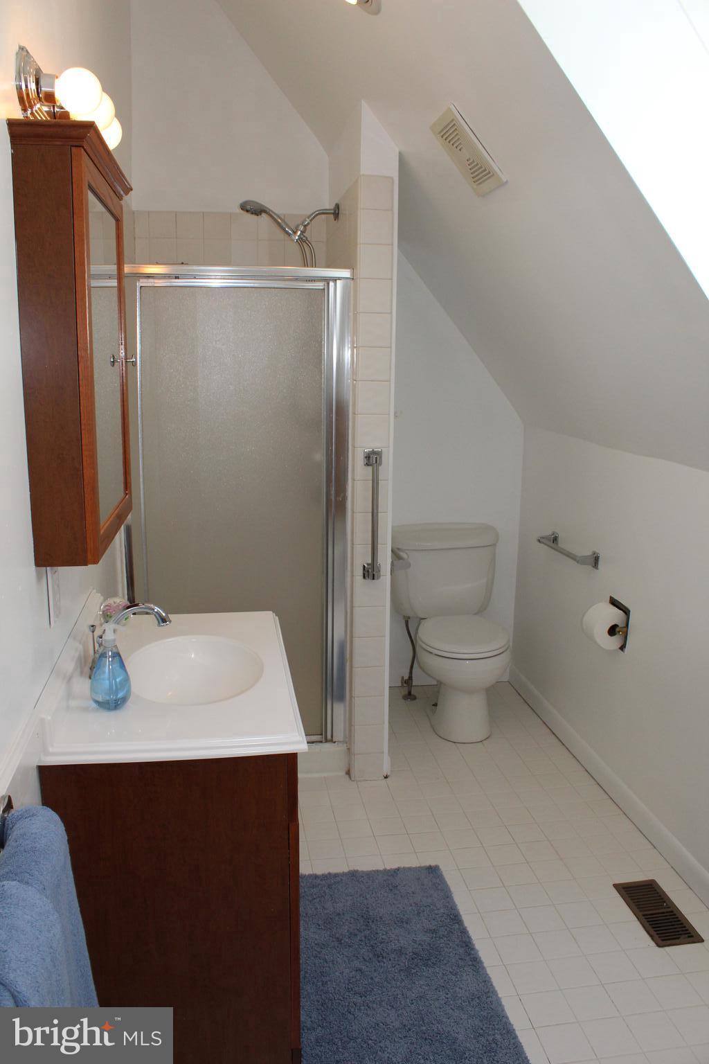 GLADMAR - Residential