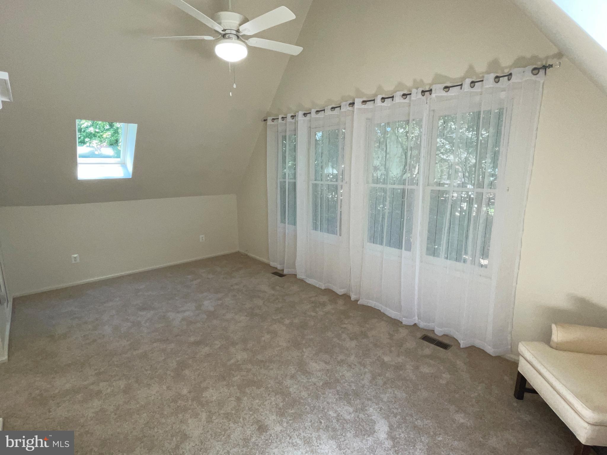 GLADMAR - Residential