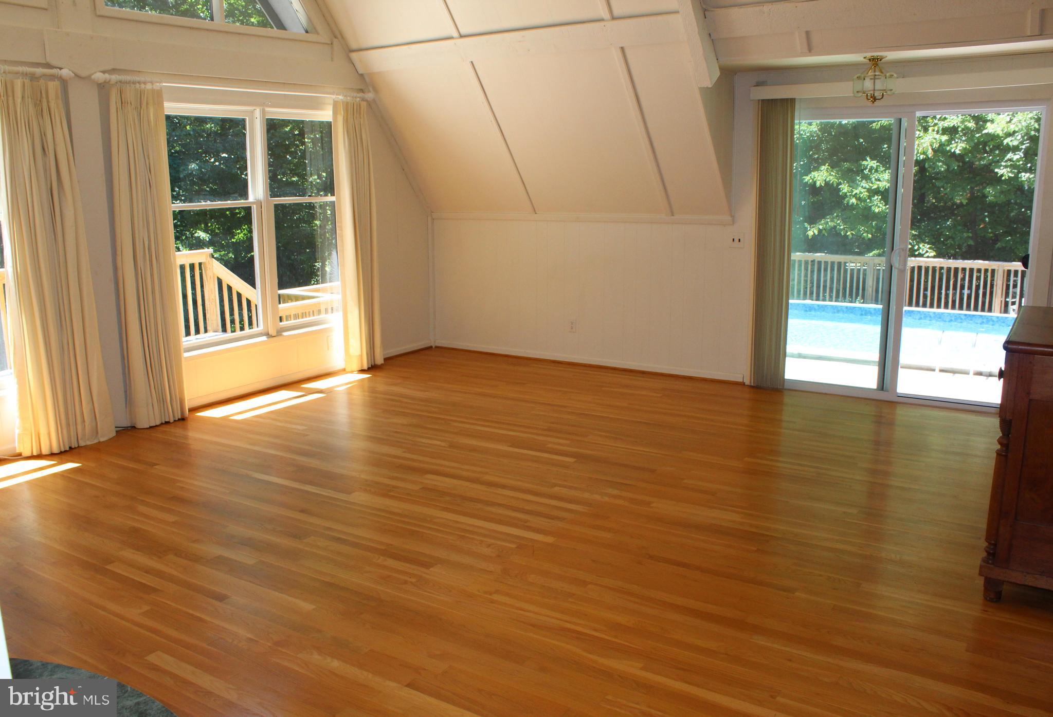 GLADMAR - Residential