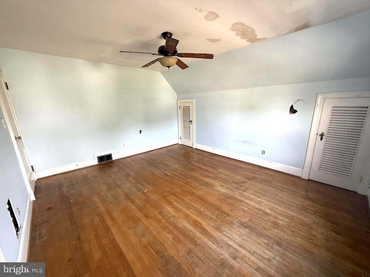 JACKSON PARK - Residential