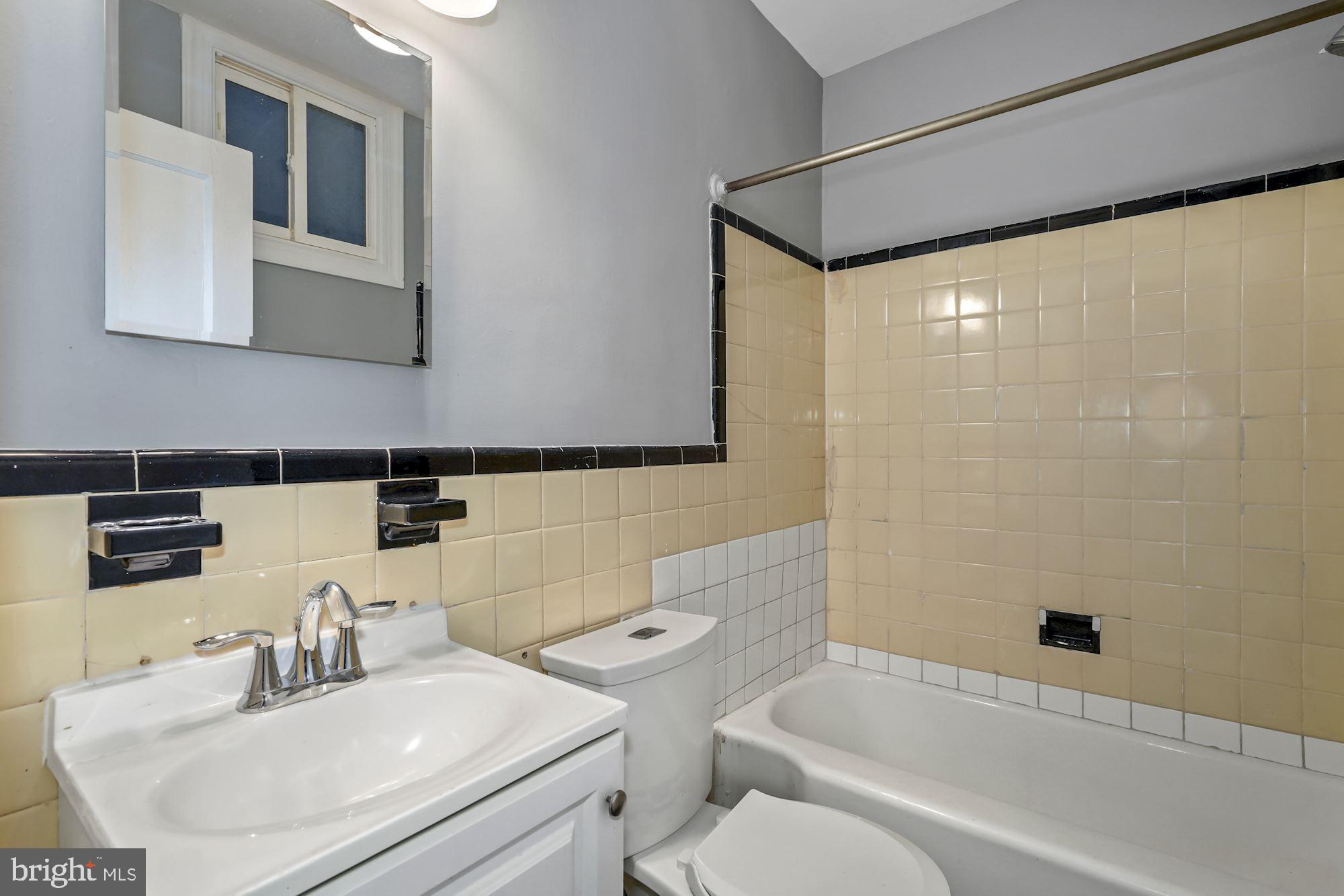 ANACOSTIA - Residential Income