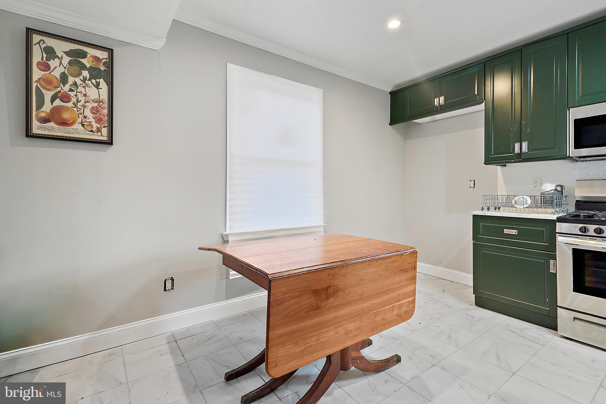 NORTH SPRINGFIELD - Residential