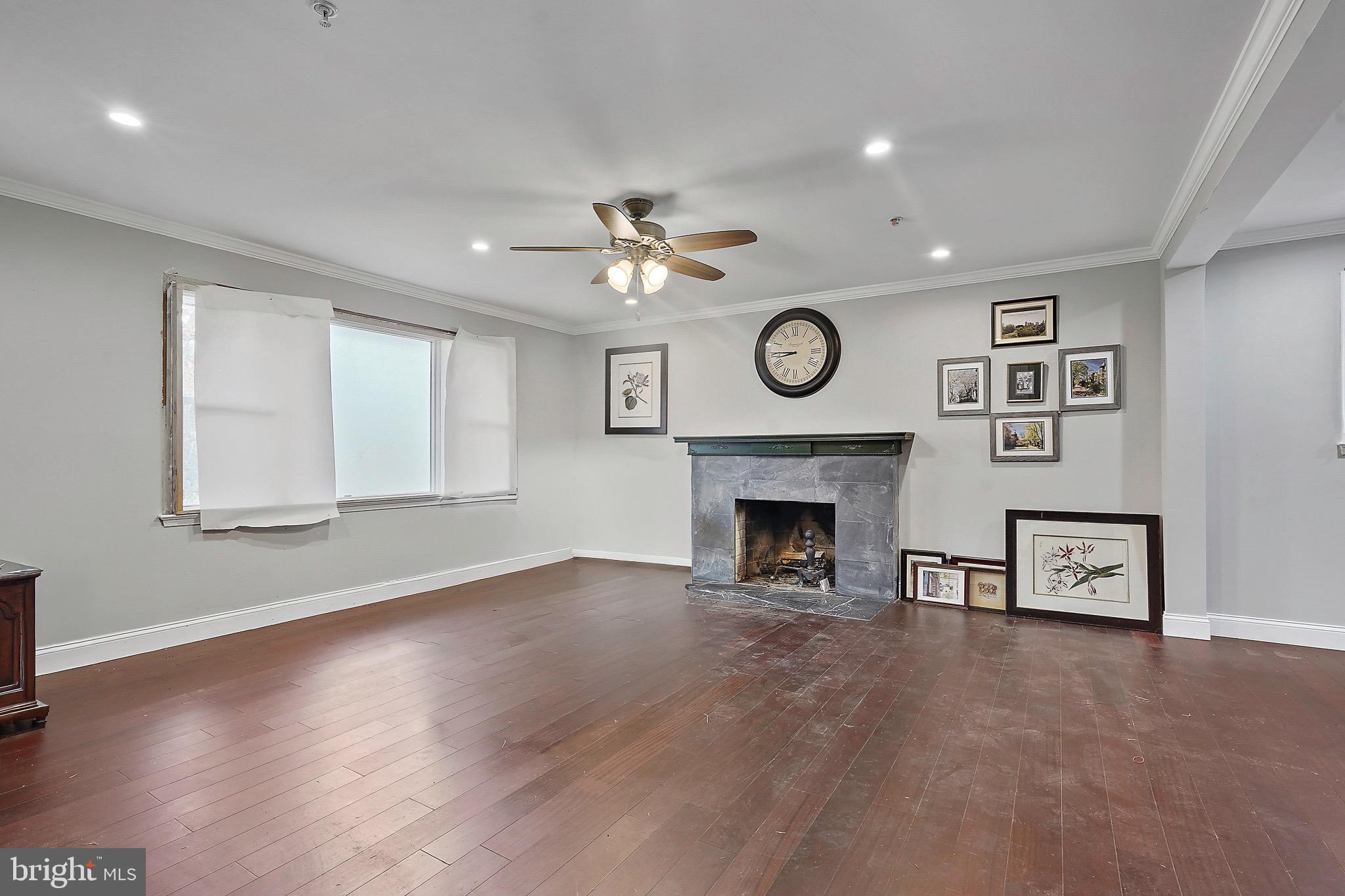 NORTH SPRINGFIELD - Residential