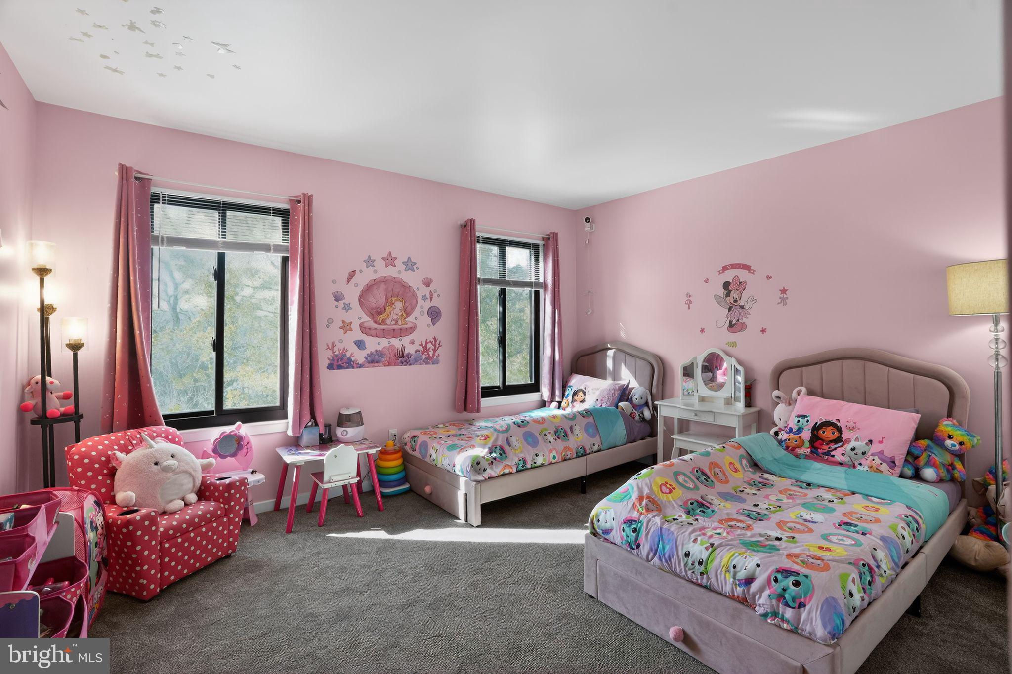 WESTMOUNT - Residential