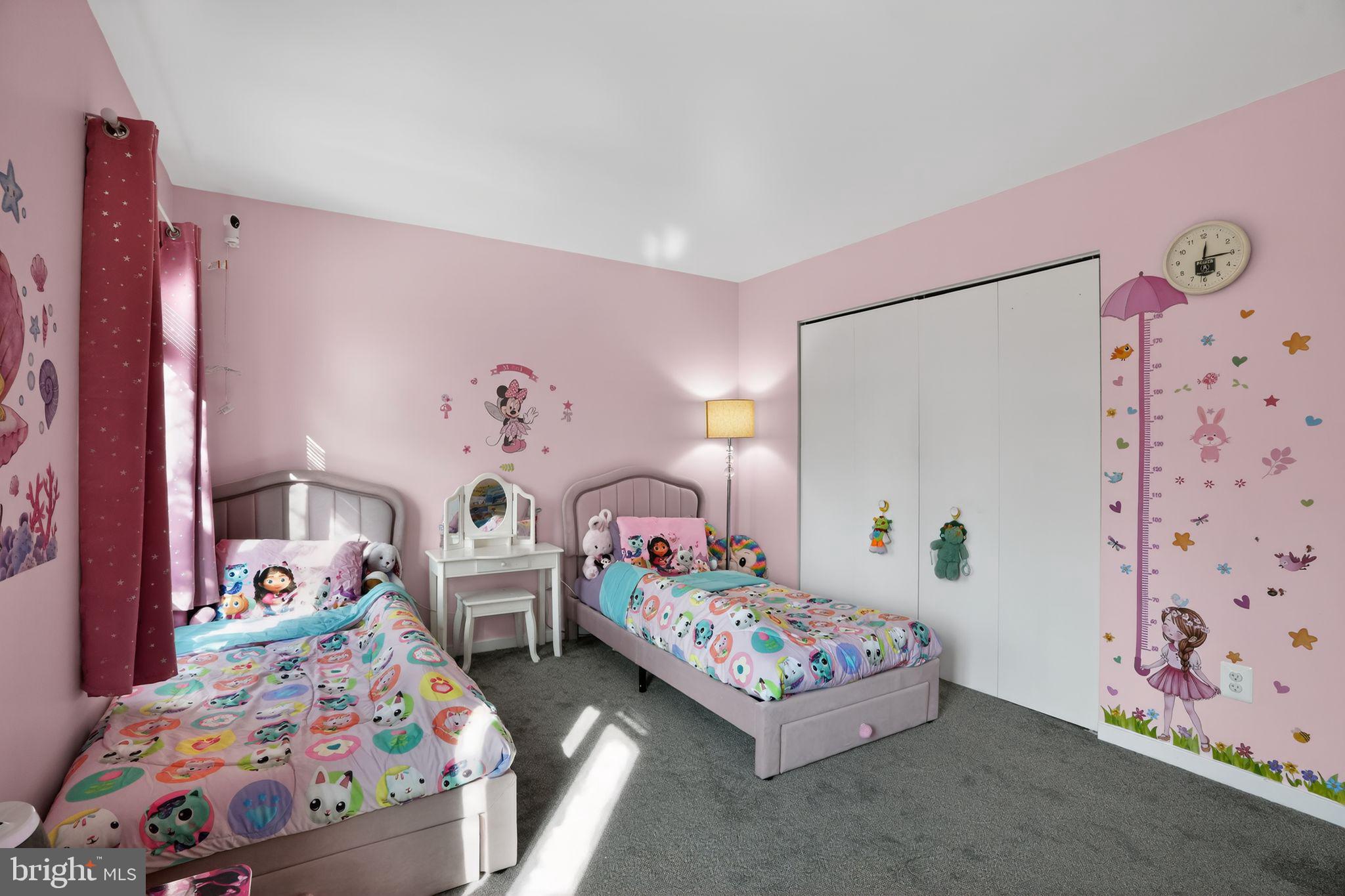 WESTMOUNT - Residential