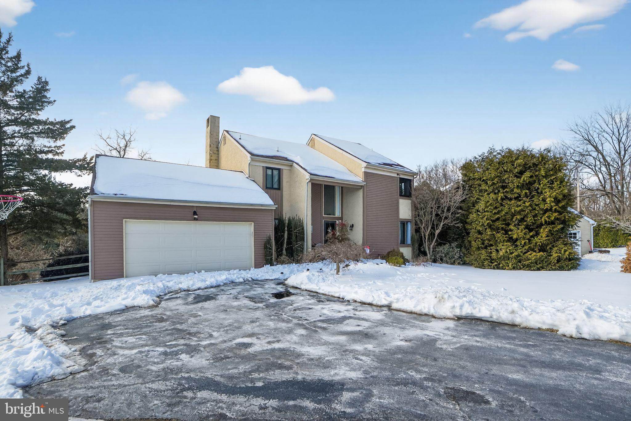 WESTMOUNT - Residential