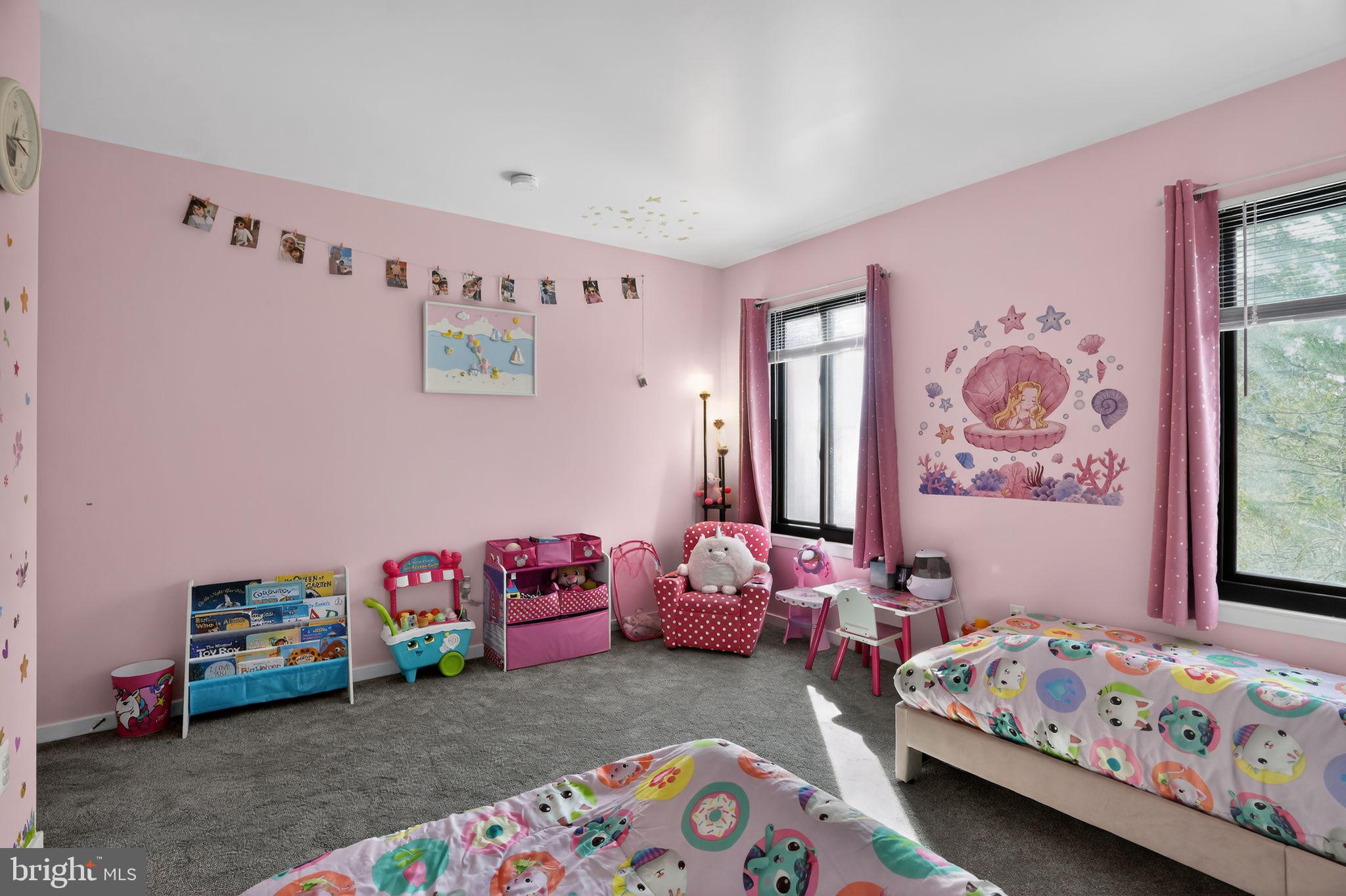 WESTMOUNT - Residential