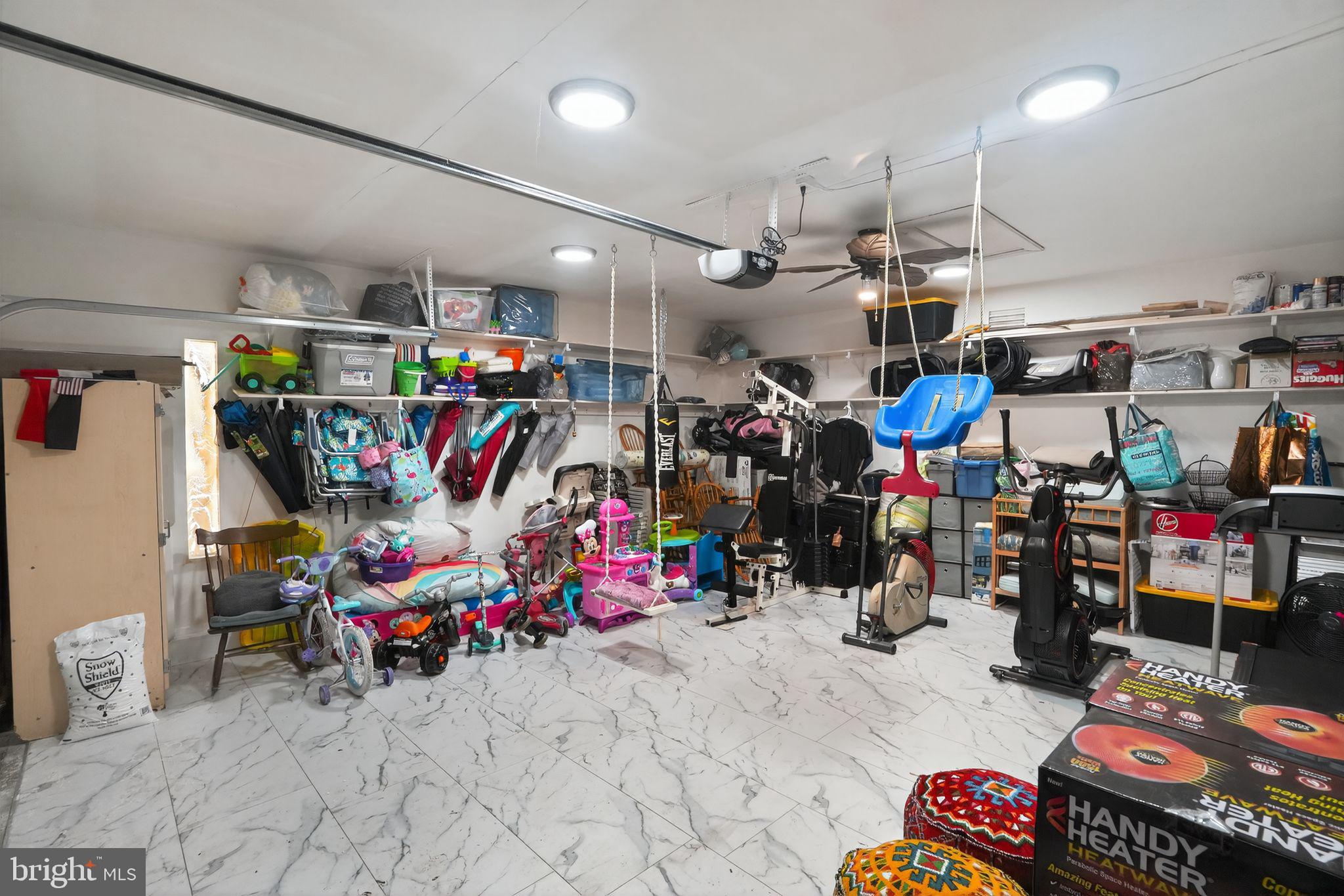 WESTMOUNT - Residential