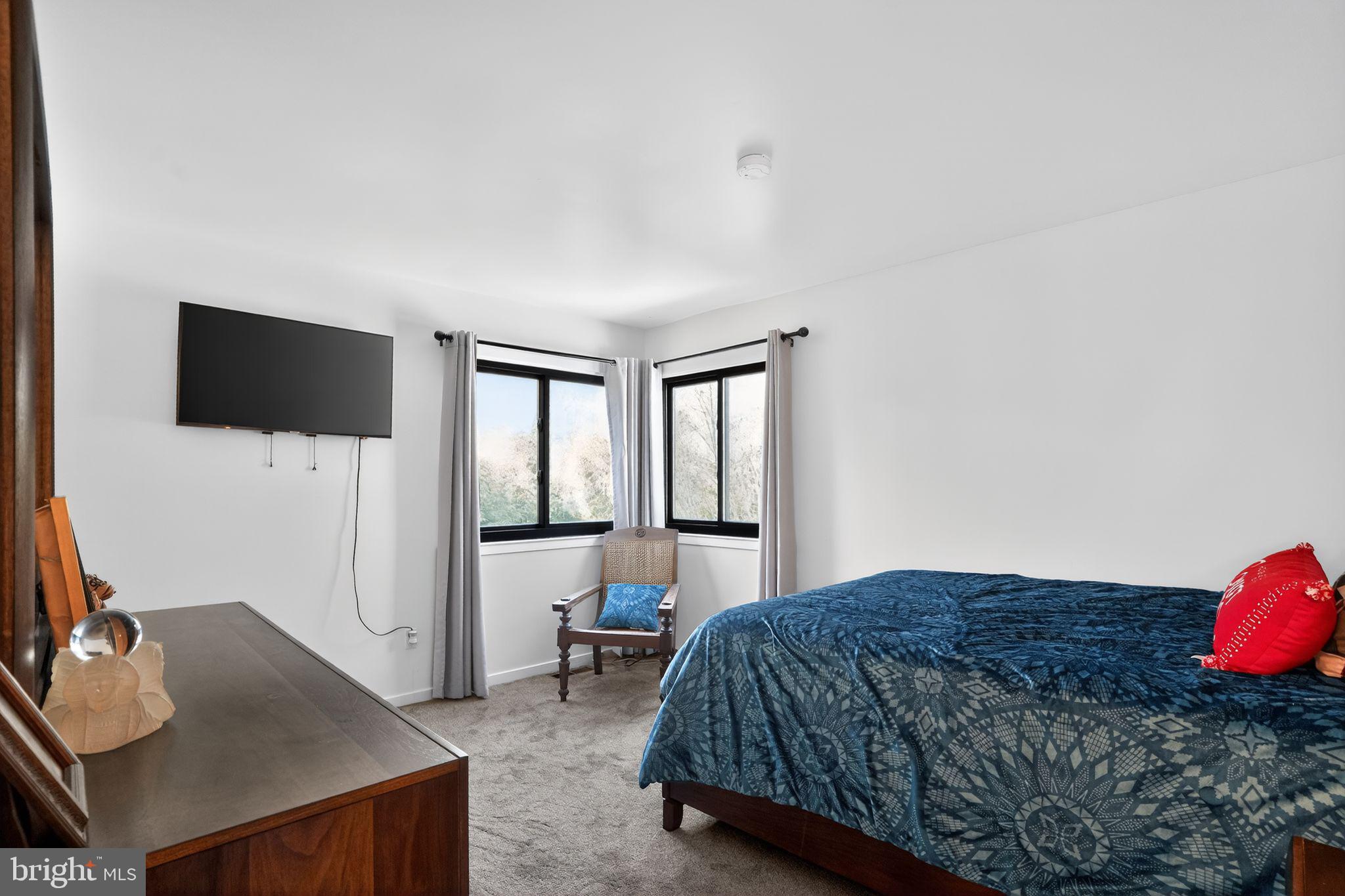 WESTMOUNT - Residential