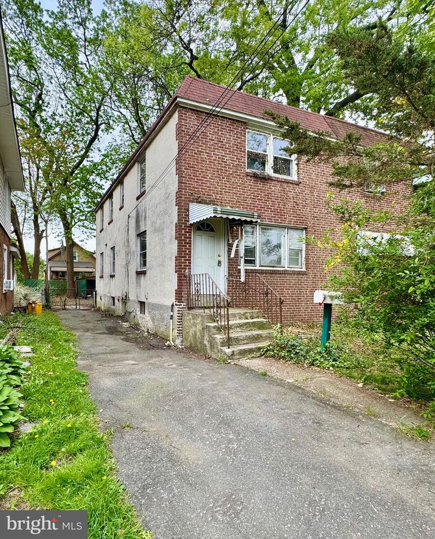 Welcome to 828 Broad St! Full of potential and ready for your personal touch! This property offers a great opportunity for a buyer looking to create their dream space. Featuring a spacious backyard perfect for outdoor enjoyment, a long private driveway with parking for 3+ cars, and an unfinished basement with high ceilings ideal for future finishing or storage. Conveniently located near local shops, restaurants, parks, and public transportation, with easy access to Philadelphia and major roadways, perfect for commuters and those looking to stay connected.