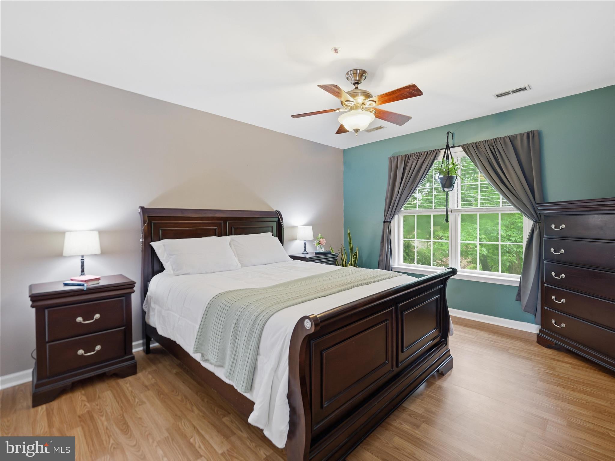 NORTH GATE TOWNE HOMES - Residential