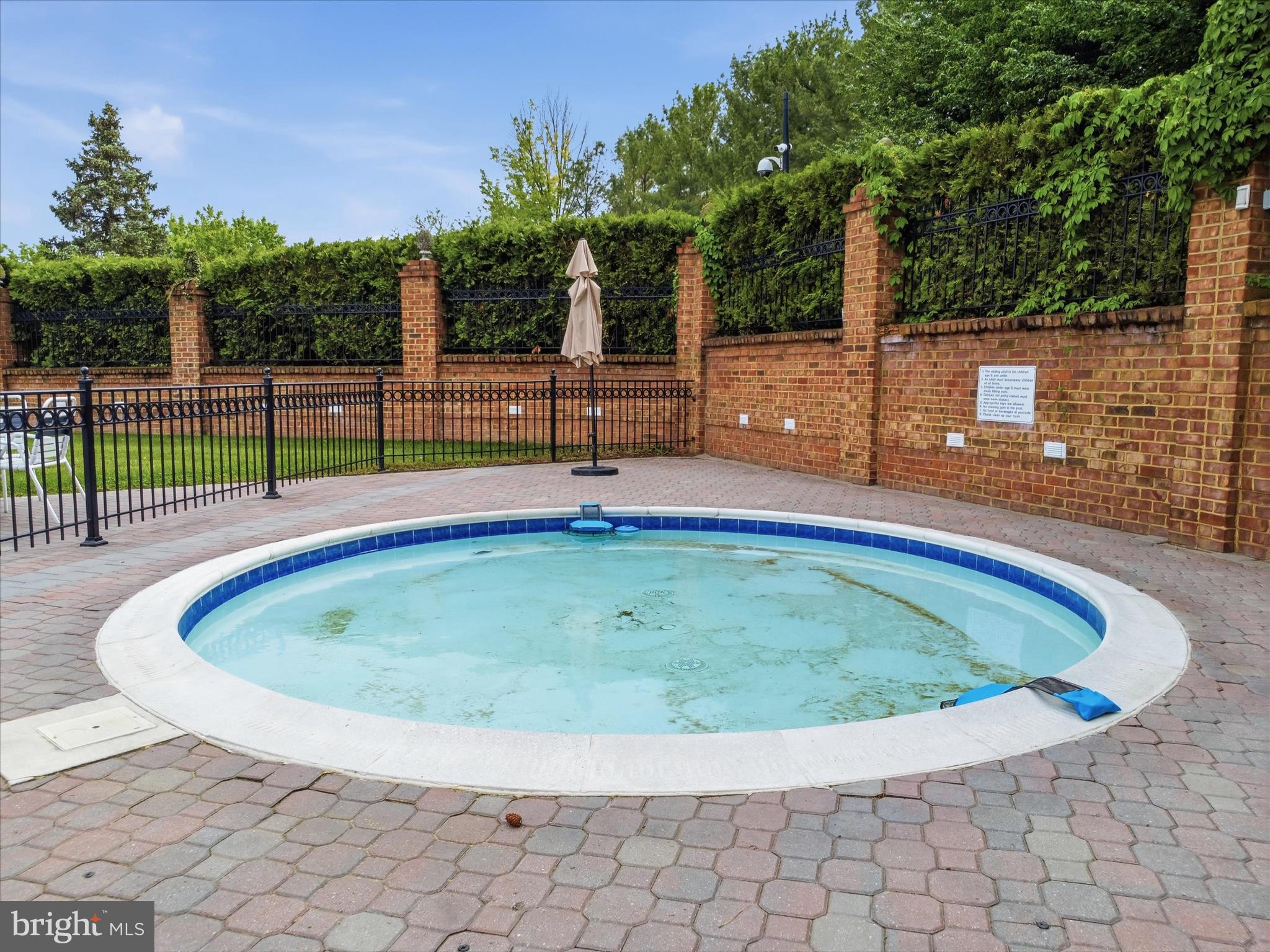 NORTH GATE TOWNE HOMES - Residential