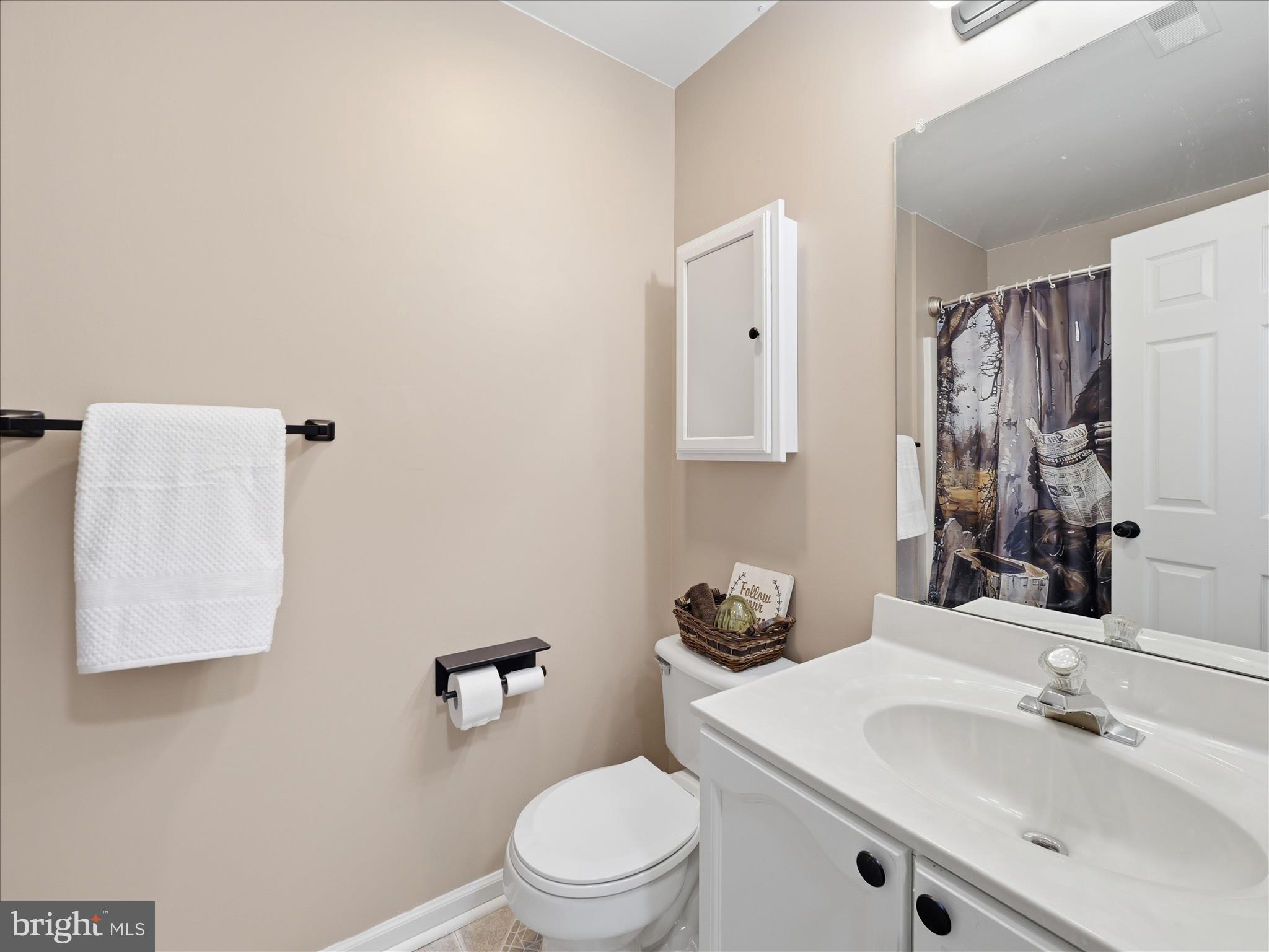 NORTH GATE TOWNE HOMES - Residential