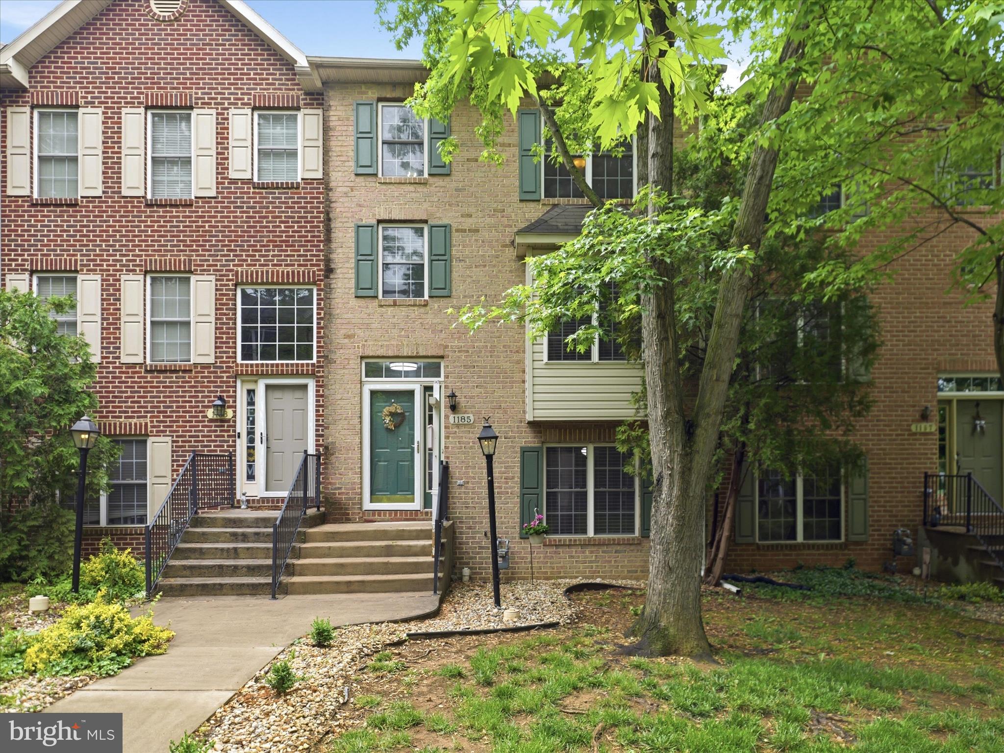 NORTH GATE TOWNE HOMES - Residential