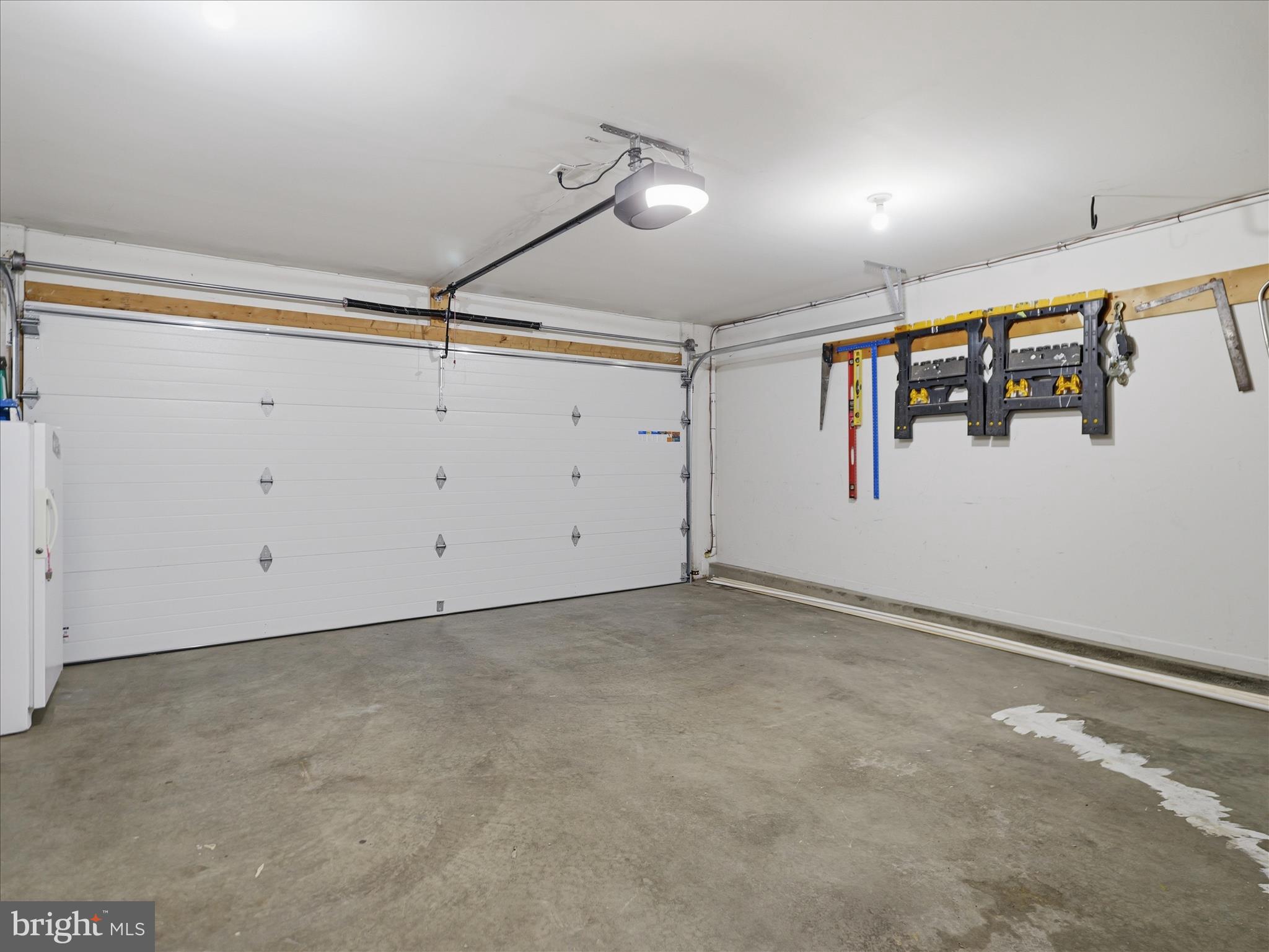 NORTH GATE TOWNE HOMES - Residential