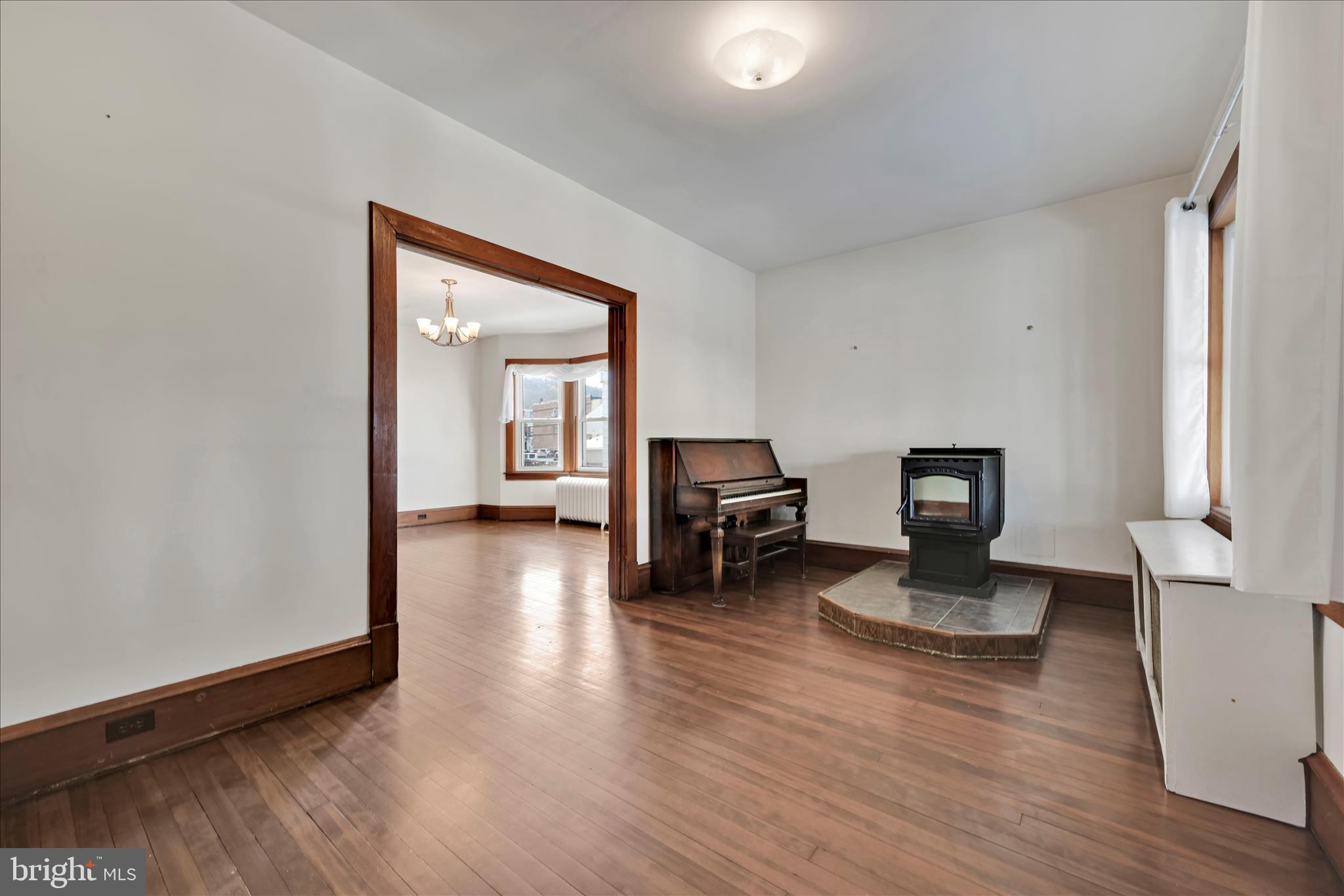 POTTSVILLE - Residential